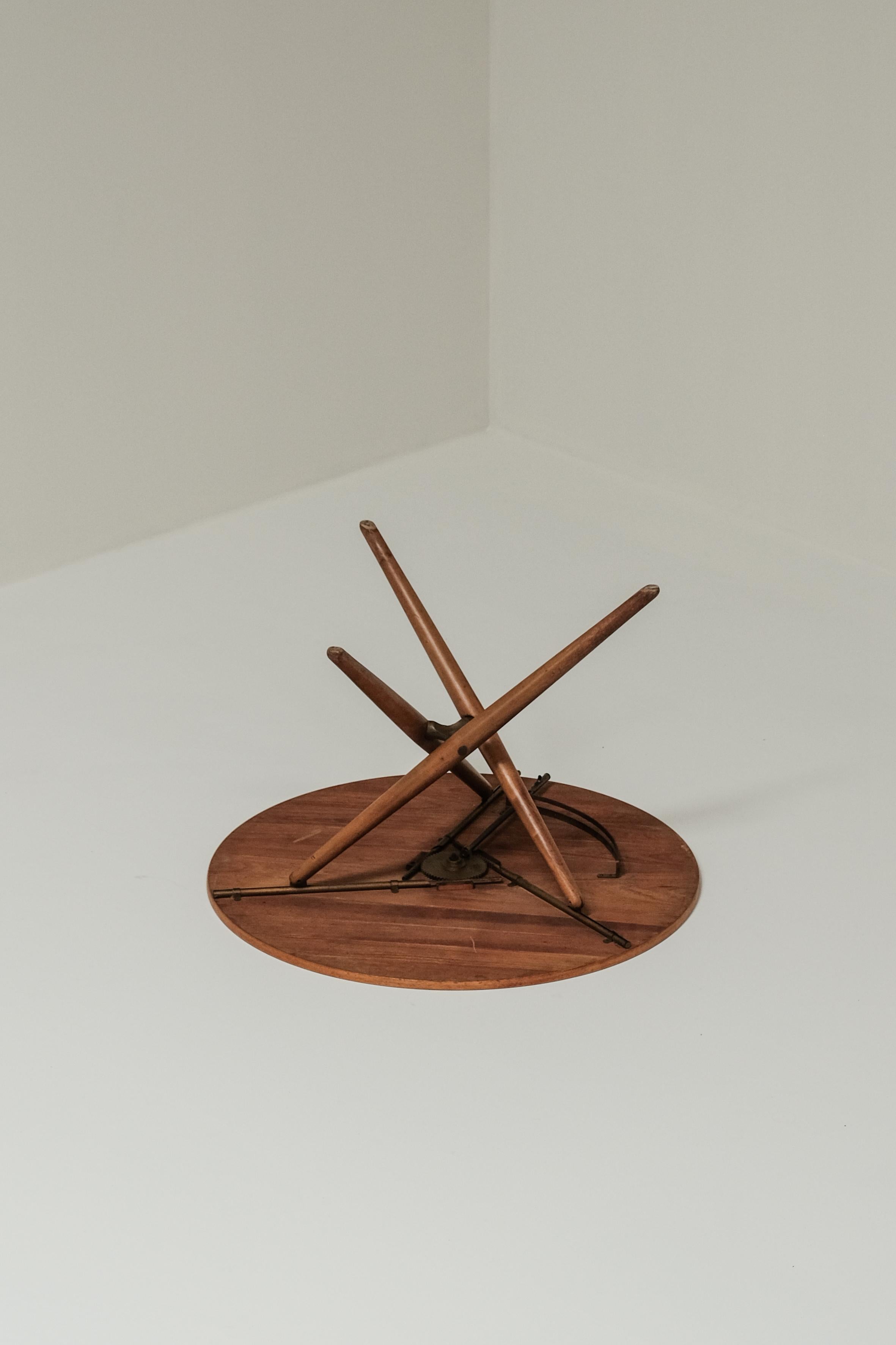 Ess Tee Tisch by Jurg Bally for wohnlife 1950, adjustable height 7