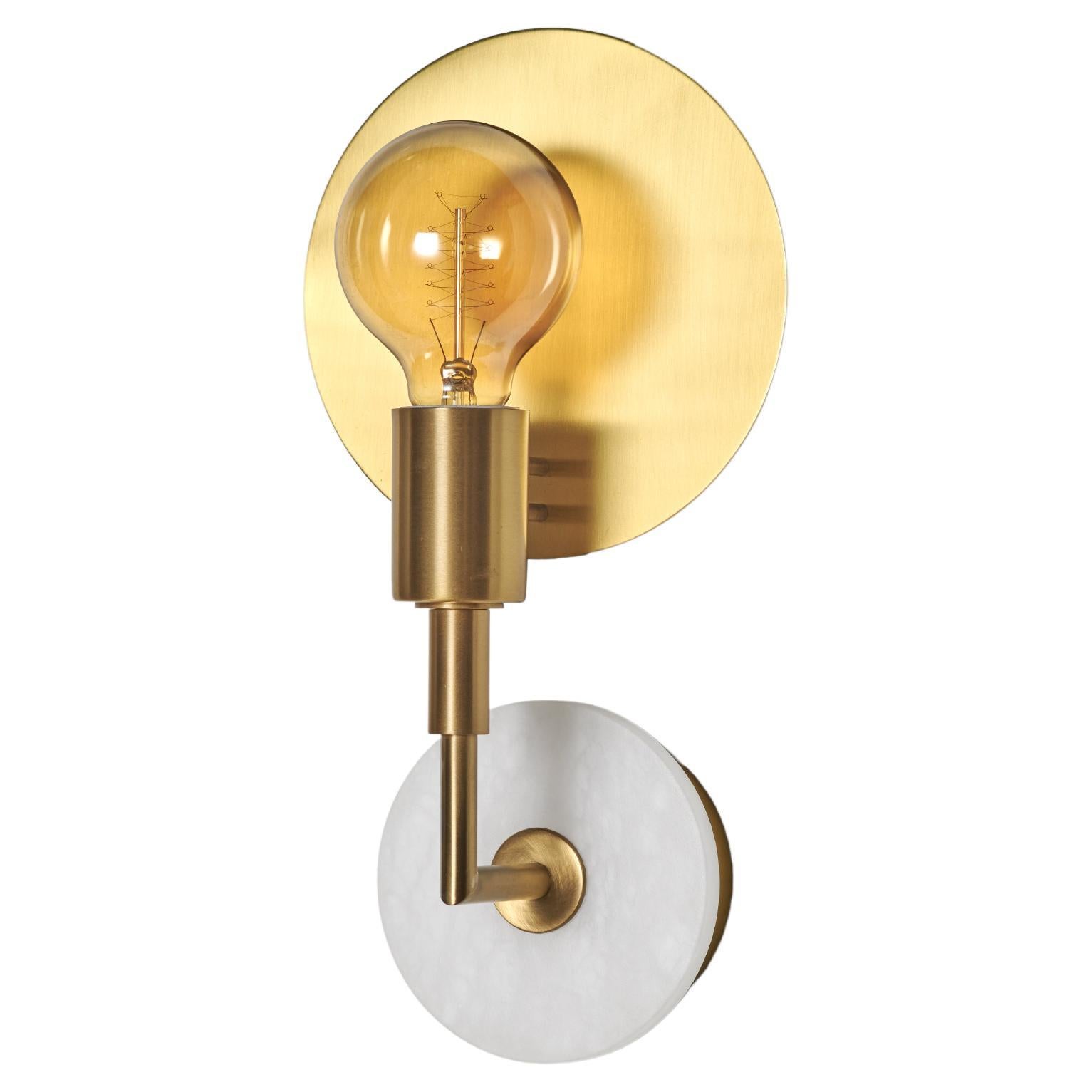 Essential Elegant Italian wall sconce "Vanessa," in satin brass and Alabaster