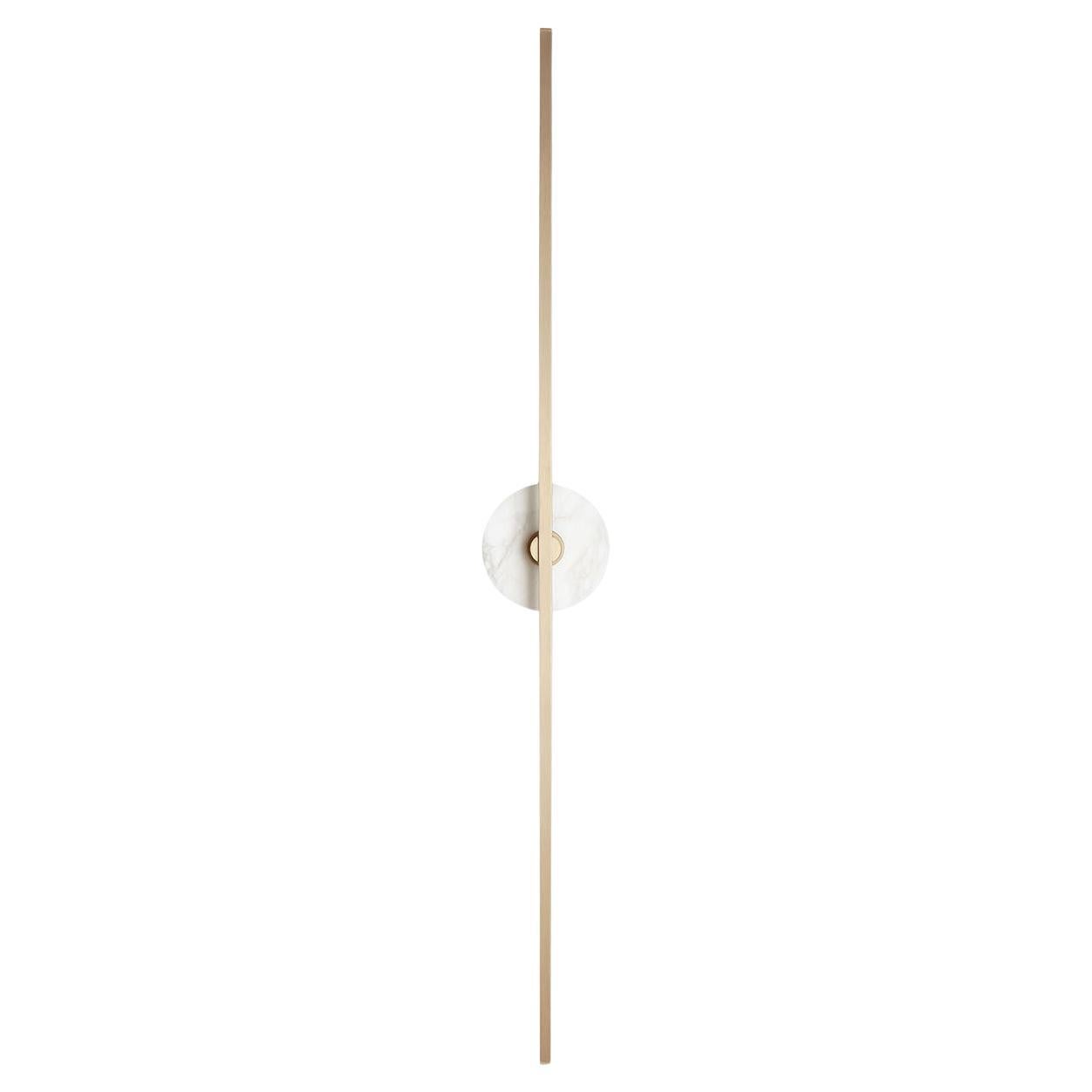 Essential Grand Stick-Wandleuchter aus Alabaster