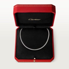 Cartier-Halskette „Essential Lines“ aus 18 Karat Weißgold mit Diamanten von insgesamt 14,54 Karat