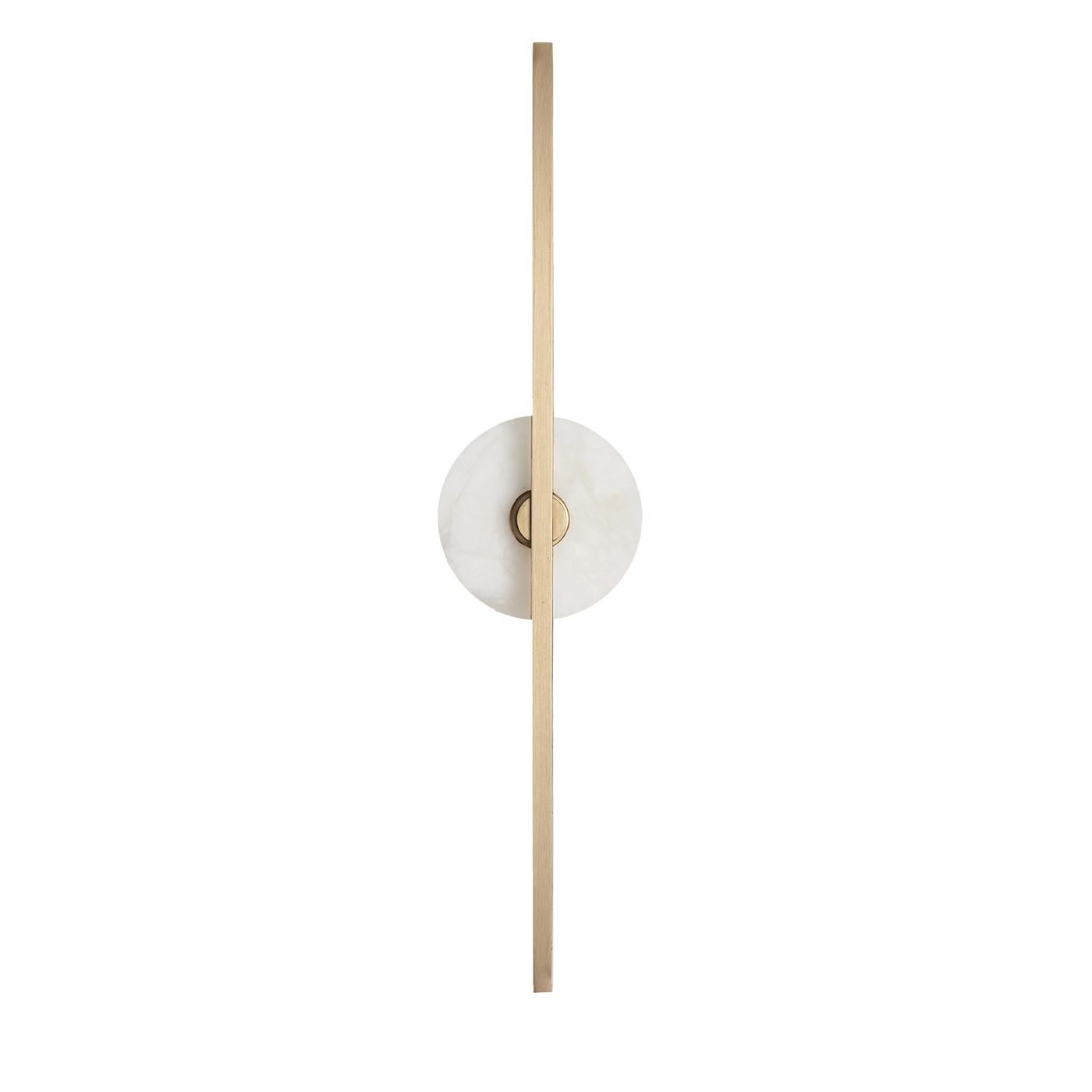 Marmo Essential Stick Applique in ottone satinato e marmo bianco di Matlight Milano in vendita