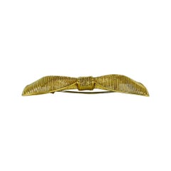 Essepi Bow Tie 18 Karat Gold Pin Brooch