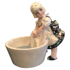 Ceramica Essevi "Sandro Vacchetti" Lavandaia, 1940, Italia