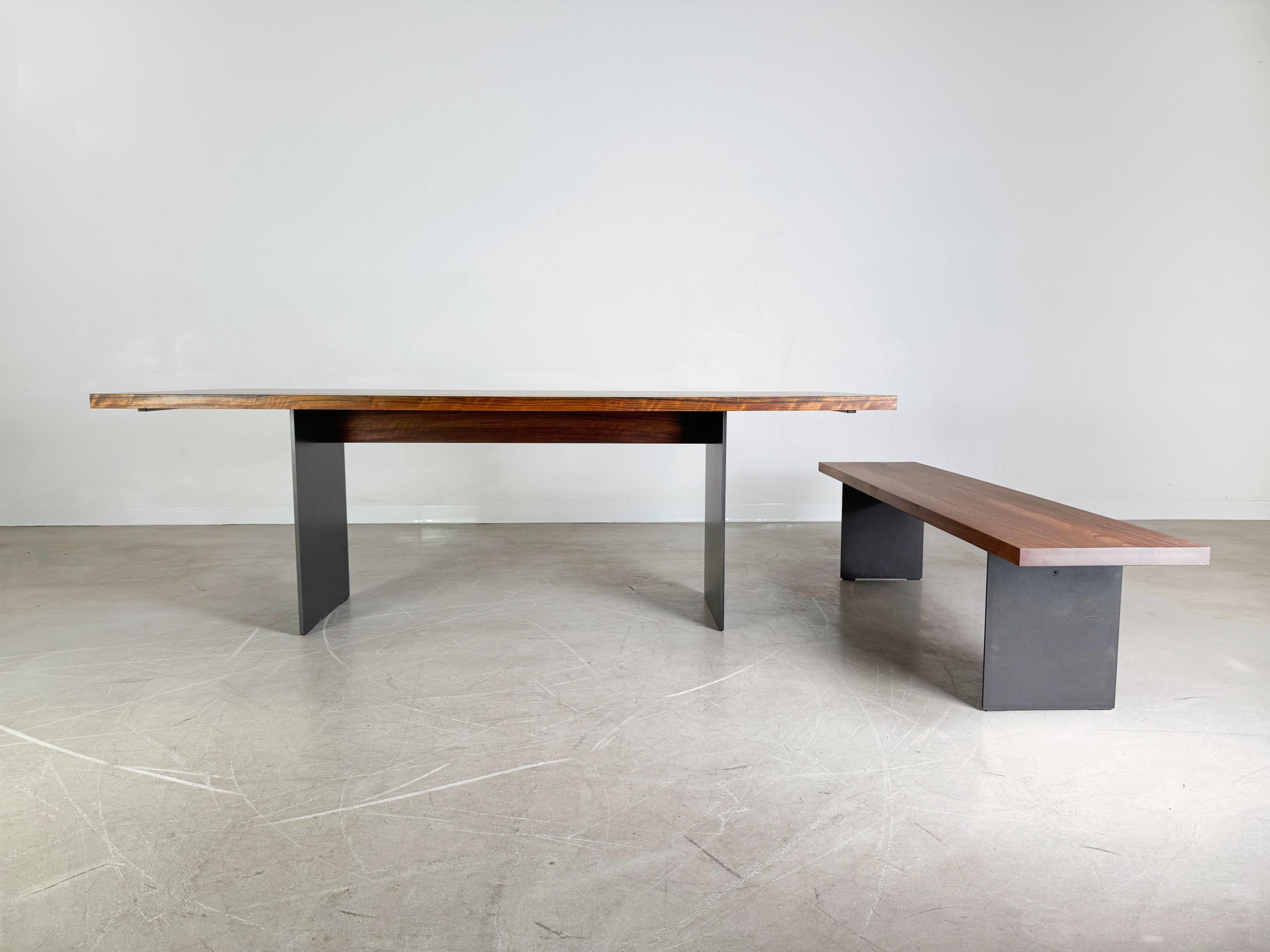 Esstisch + Bank SC 41 Janua Christian Seisenberger Nussbaum im Angebot 5
