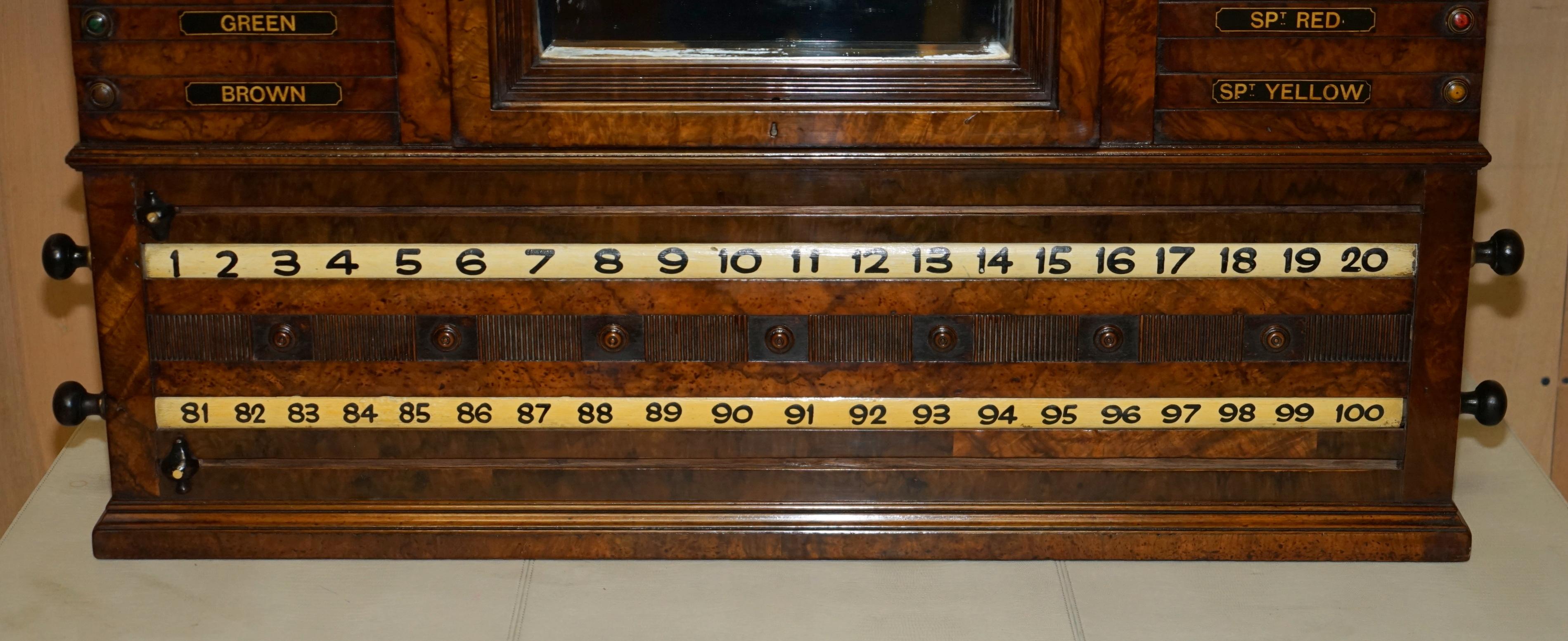 EST 1848 TABLERO DE BUCEO RESTAURADO DE ORME & SON'S BURR WALNUT DE LA MEJOR CALIDAD en venta 1