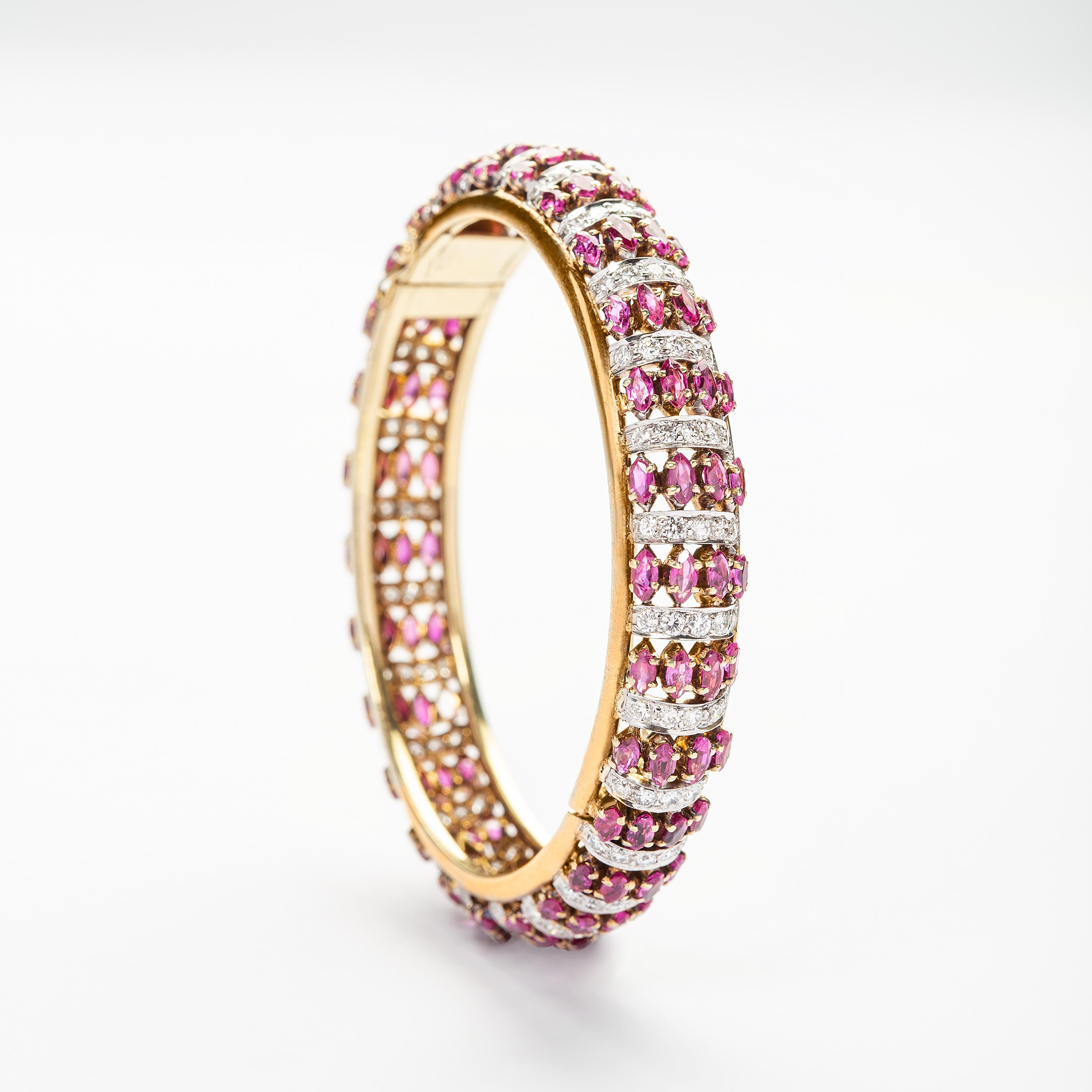Diamant- und Rubin-Armband aus 18 Karat Gold (Zeitgenössisch) im Angebot