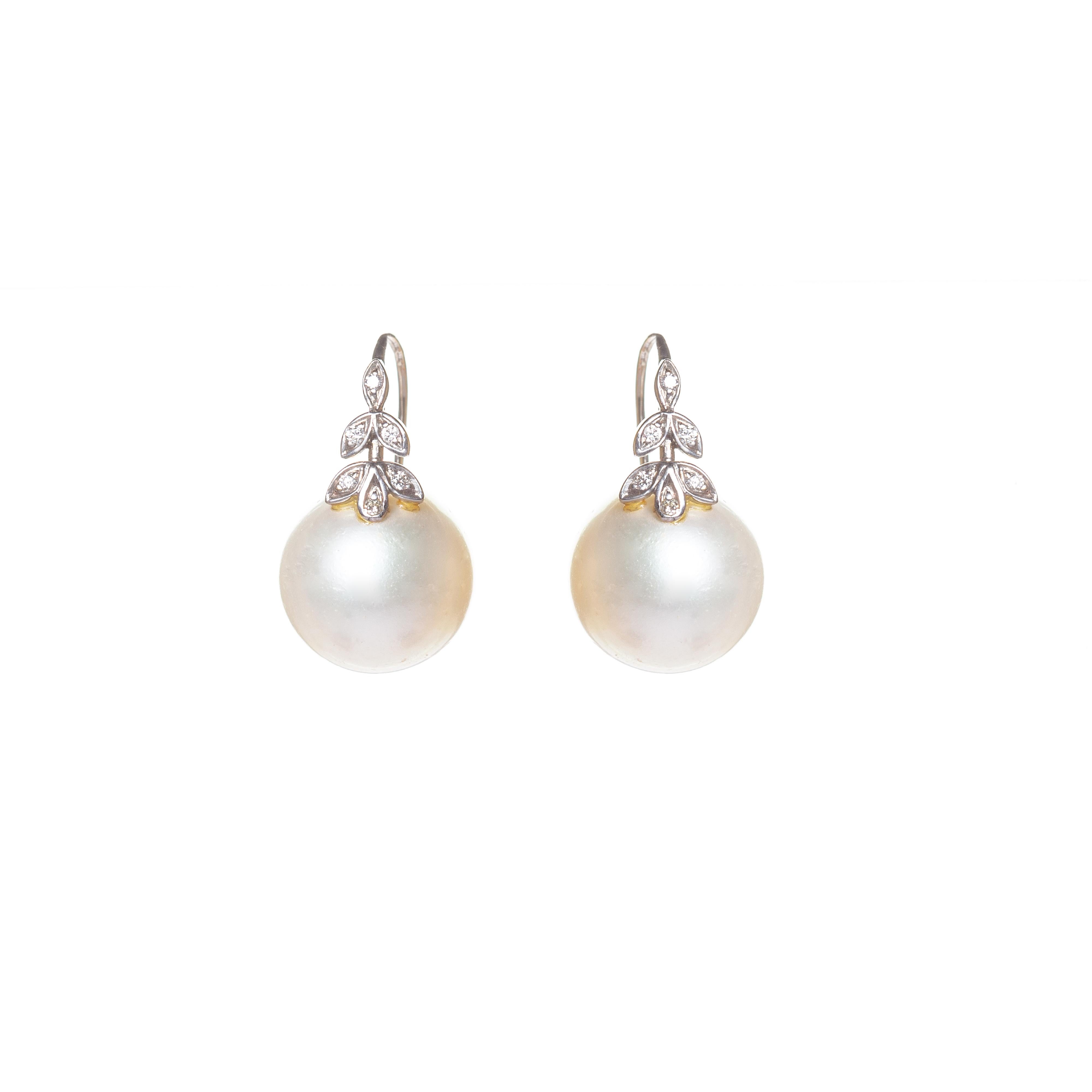 Contemporaneo Orecchini Pearls of Wisdom II in oro 18 carati e diamanti in vendita