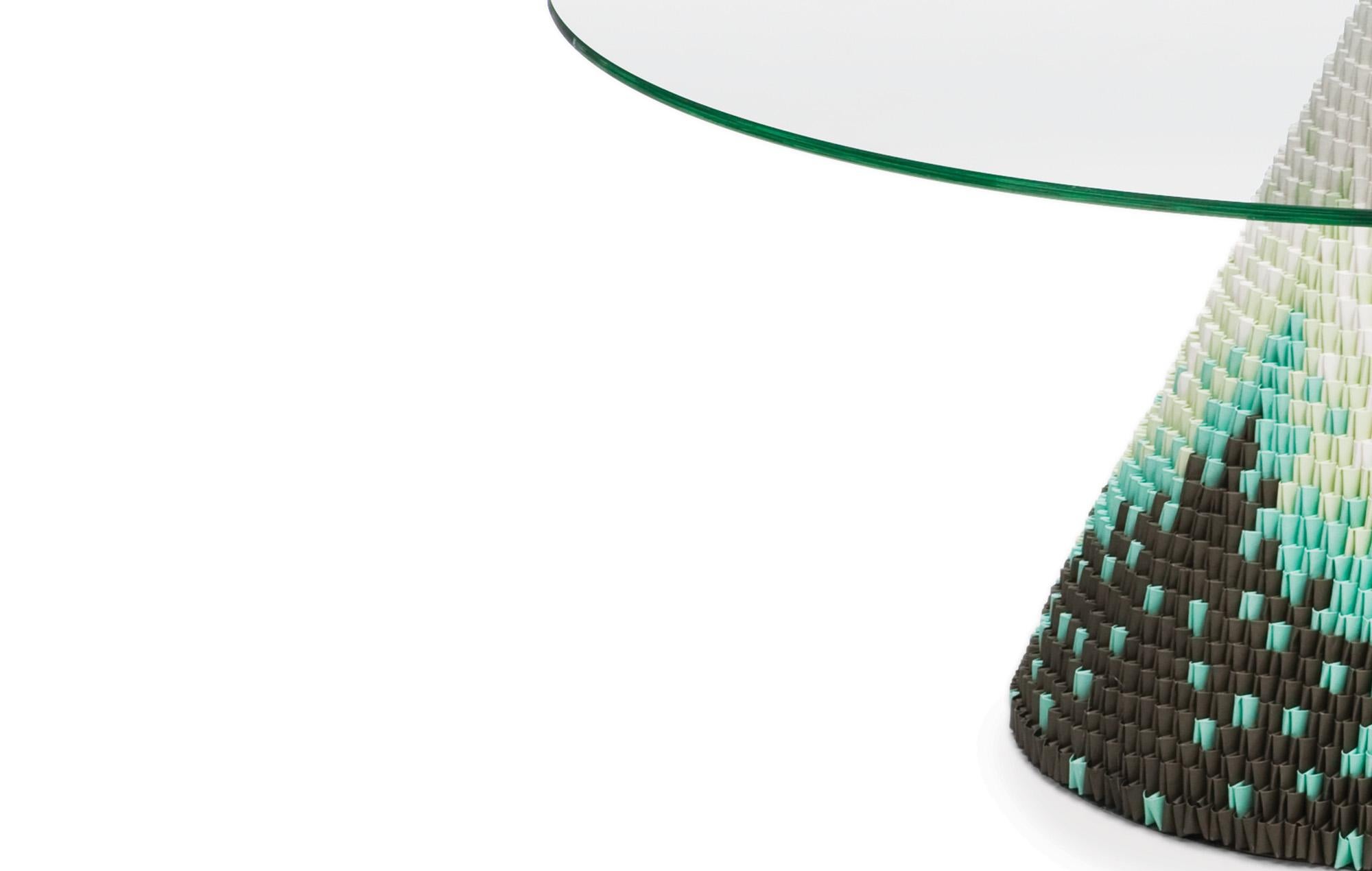 Européen Established & Sons Zipzi in Fresh Hues Pattern One avec plateau en verre, Michael Young en vente