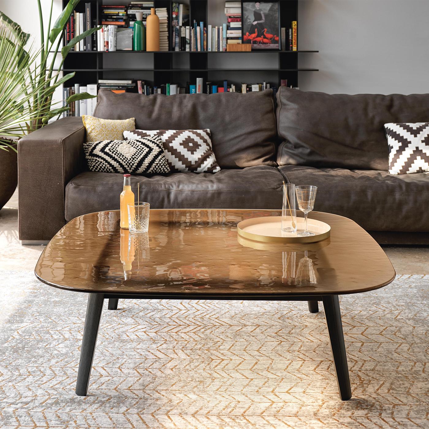 Contemporary Estamp Amber Coffee Table For Sale