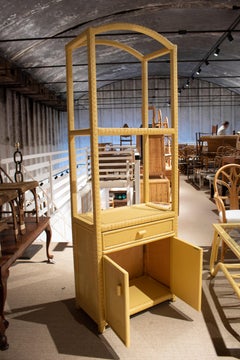 Estantería de bambu y mimbre de los años 1970 con puertas