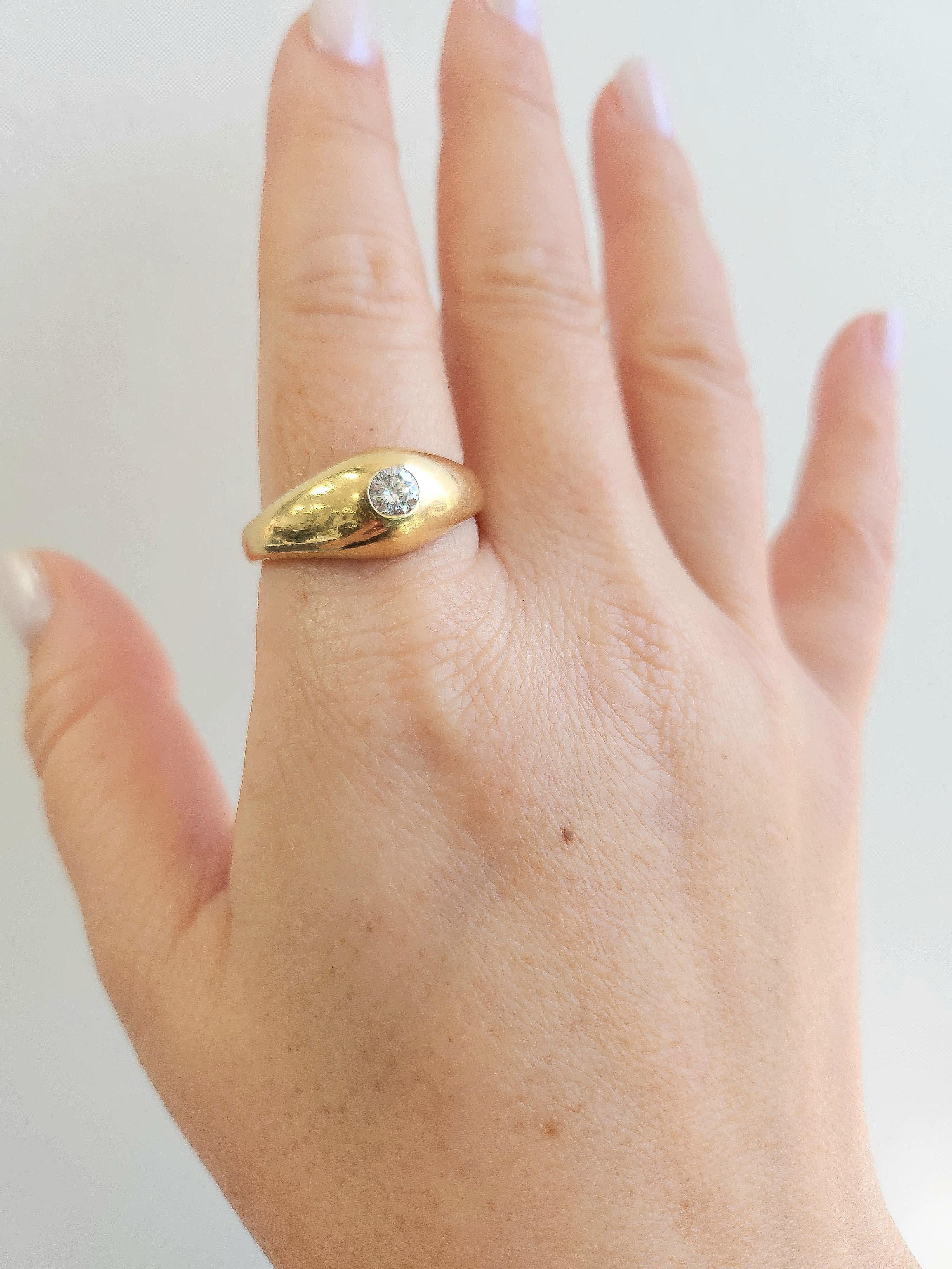 Modern Estate 0.20 Carat Diamond Gypsy Dome Gents Ring 14K Yellow Gold For Sale