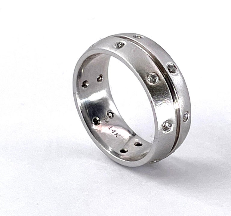 Estate 0.30ct ETERNITY Round Diamond Burnish Set, 14k White Gold