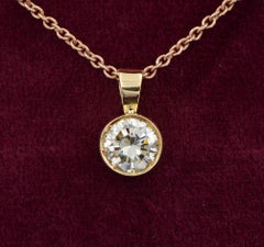 Retro 1.04 Ct Diamond Solitaire Pendant plus 18 KT Chain