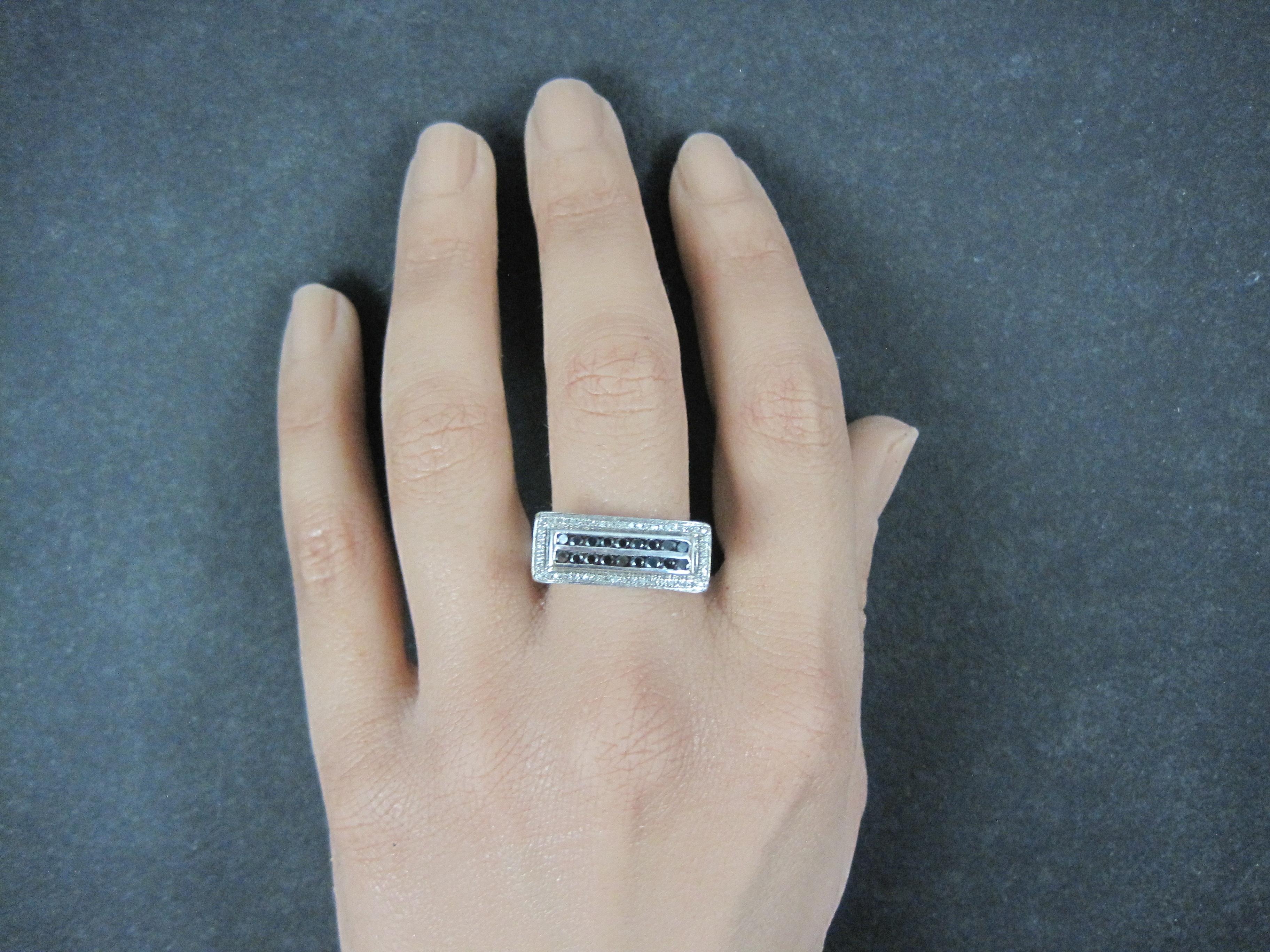 Estate 10K Black and White Diamond Ring .64 Ctw Size 8.5 For Sale 10