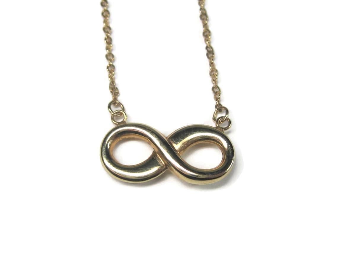 Estate 10K Infinity Necklace 16 Inches In Excellent Condition For Sale In Webster, SD
