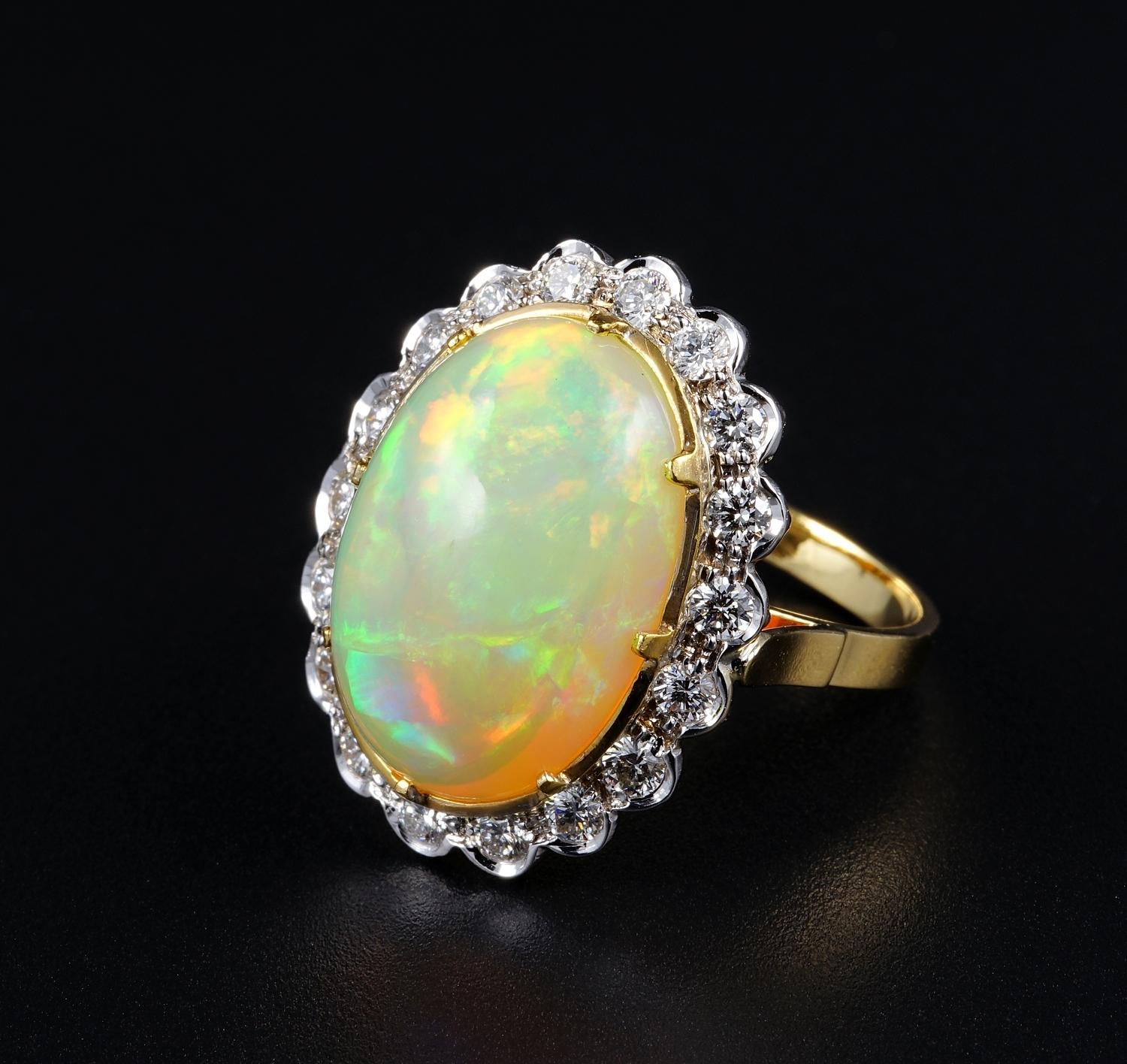 Cabochon Estate 11.50 Ct. Australian Opal Diamond 18 Kt ring For Sale