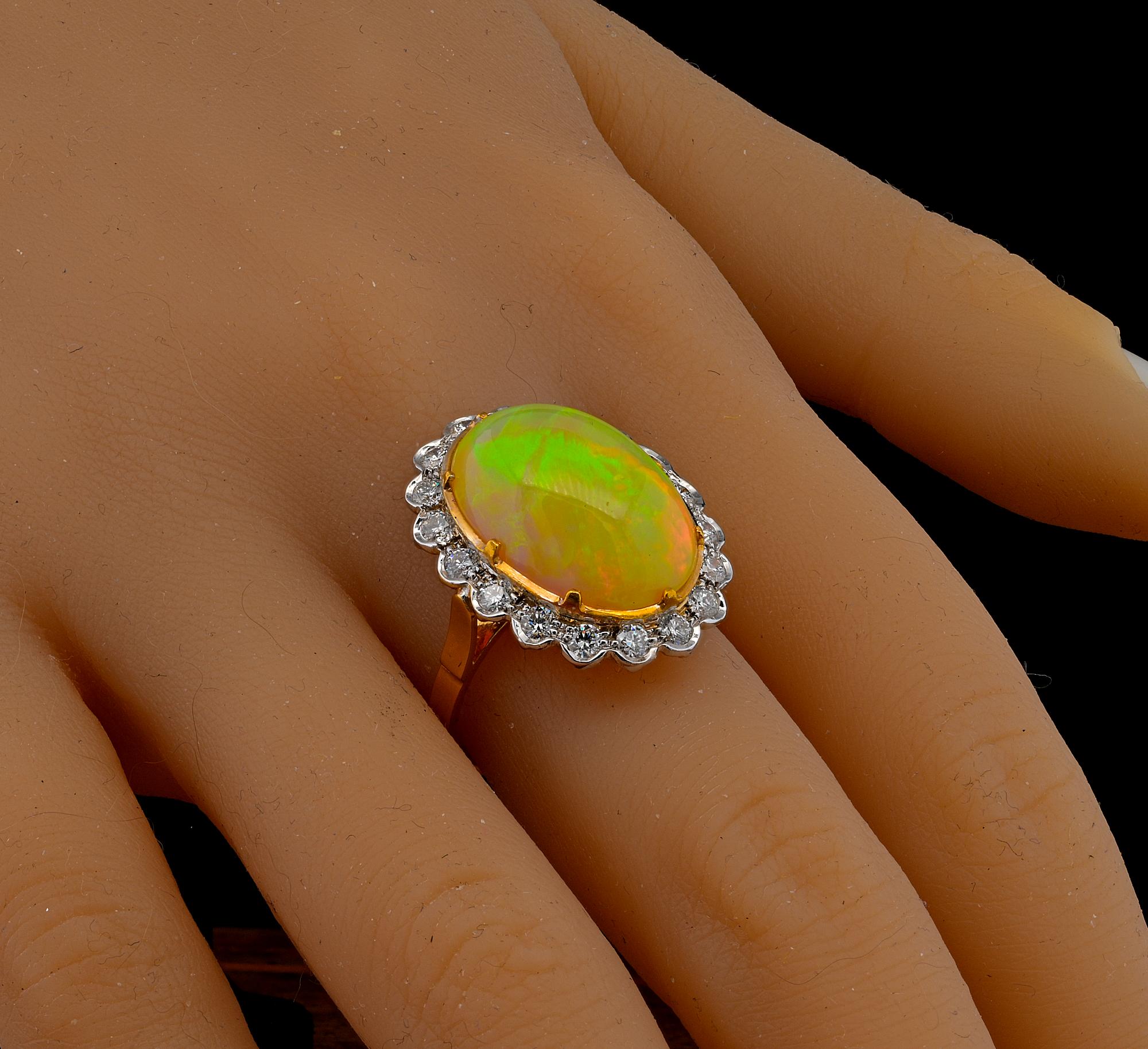 Estate 11.50 Ct. Australian Opal Diamond 18 Kt ring For Sale 2