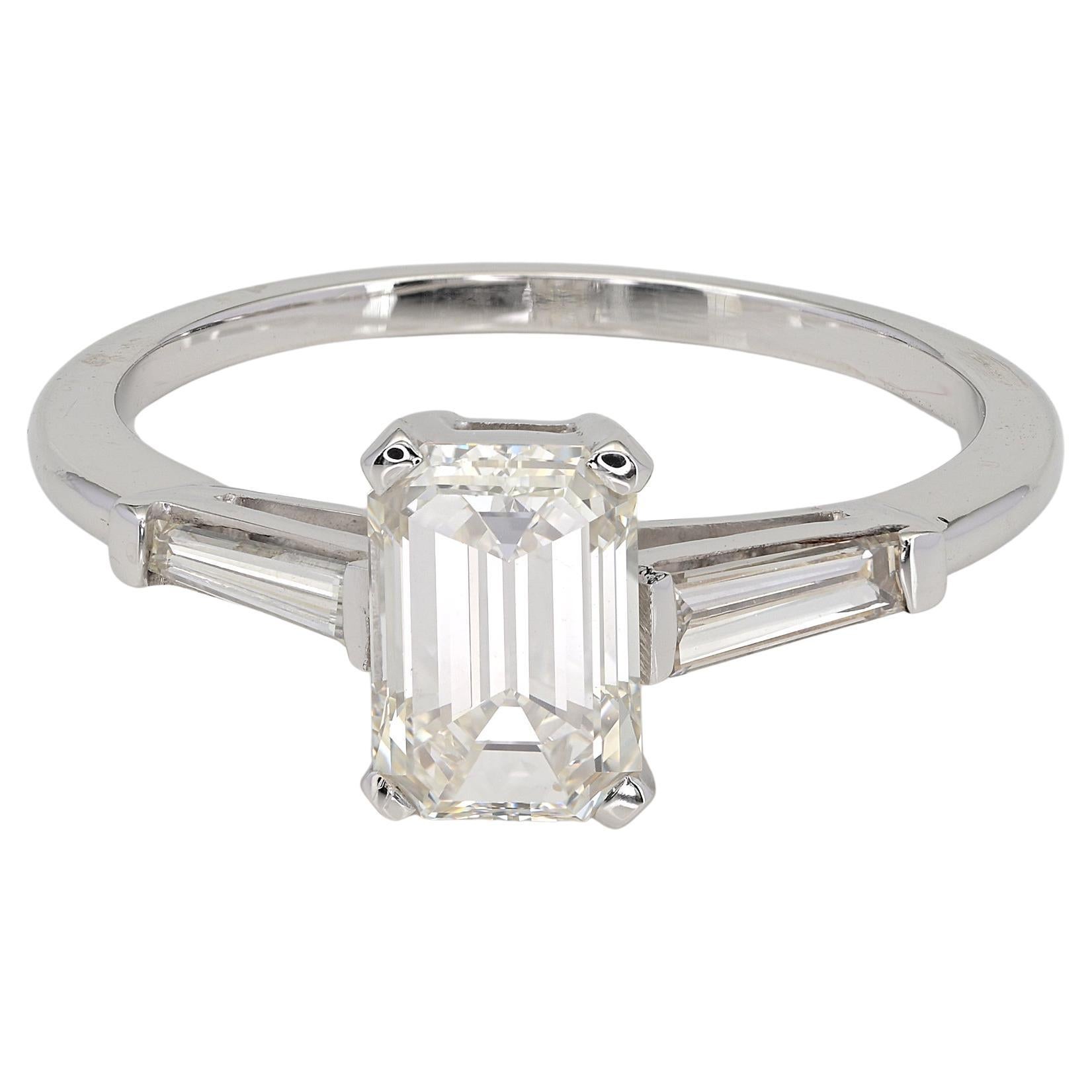 Estate 1.21 Ct Emerald Cut Diamond G VVS1 Diamond Ring For Sale