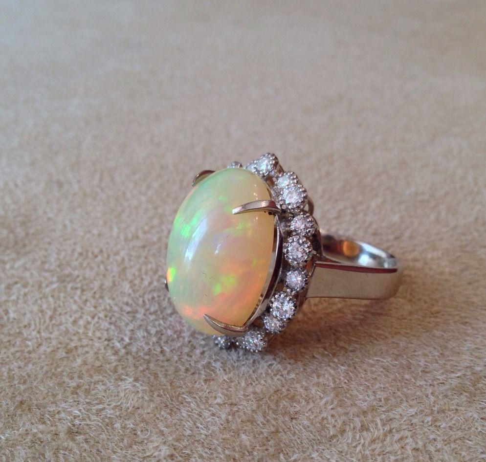 Women's Estate 13.33 carat Natural Opal and Diamond Ring in Platinum For Sale