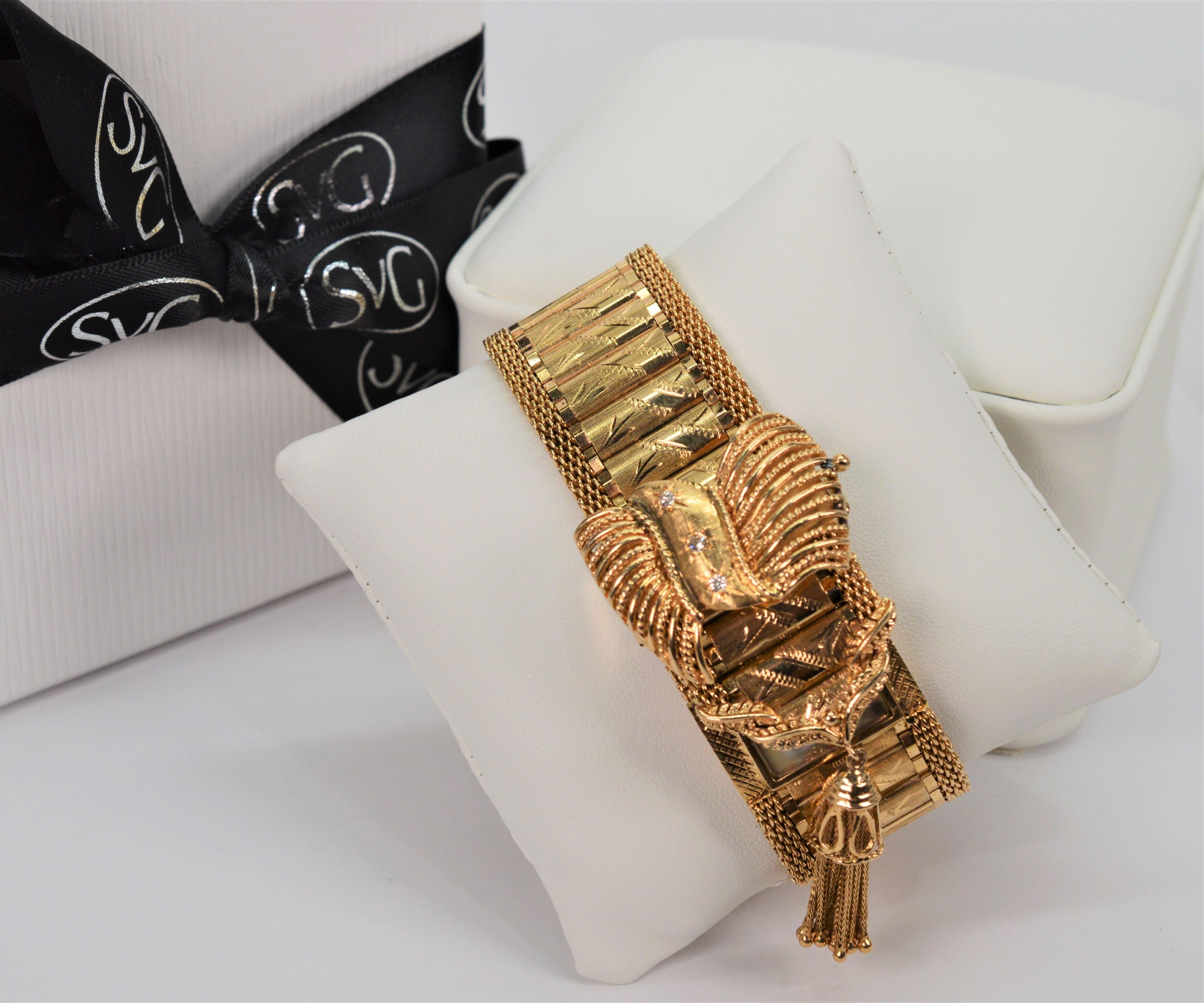 Estate 14 Karat Yellow Gold Wrap Bracelet Watch wrap with Diamond Accents en vente 14