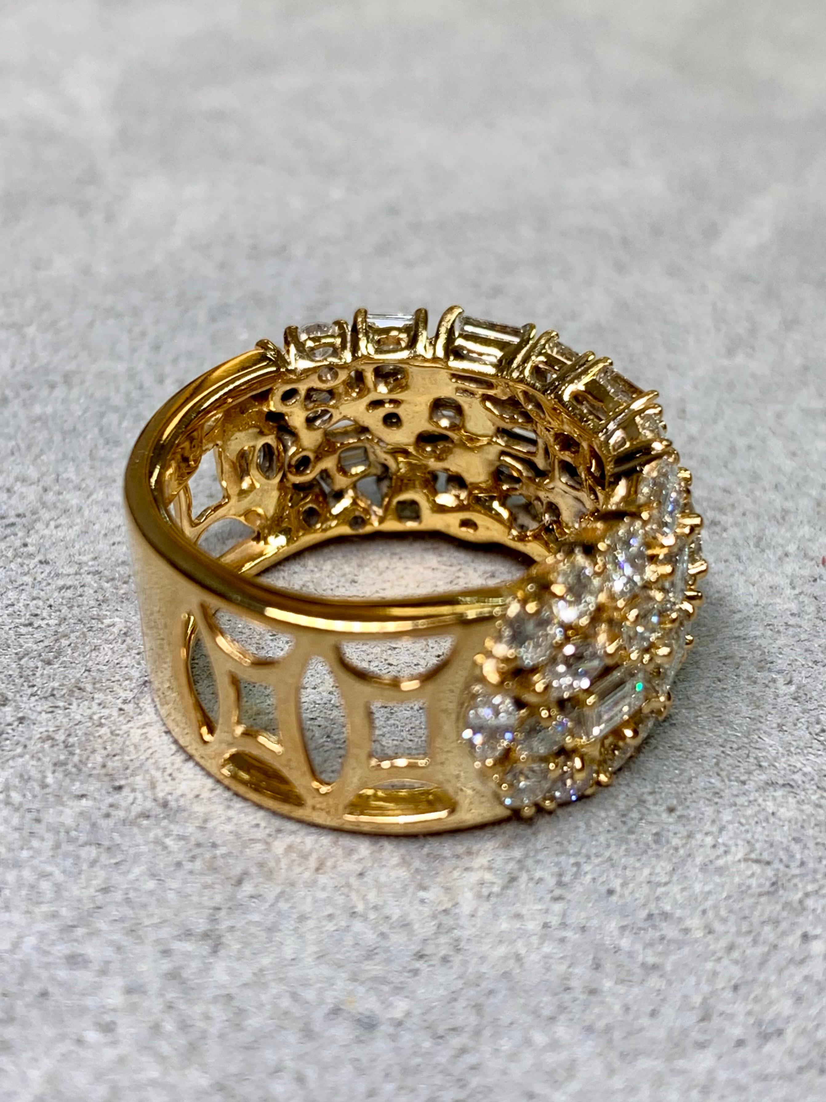 Contemporary Estate 14K Baguette Marquise Princess Diamond Wide Half Cocktail Band Ring 4ctw For Sale