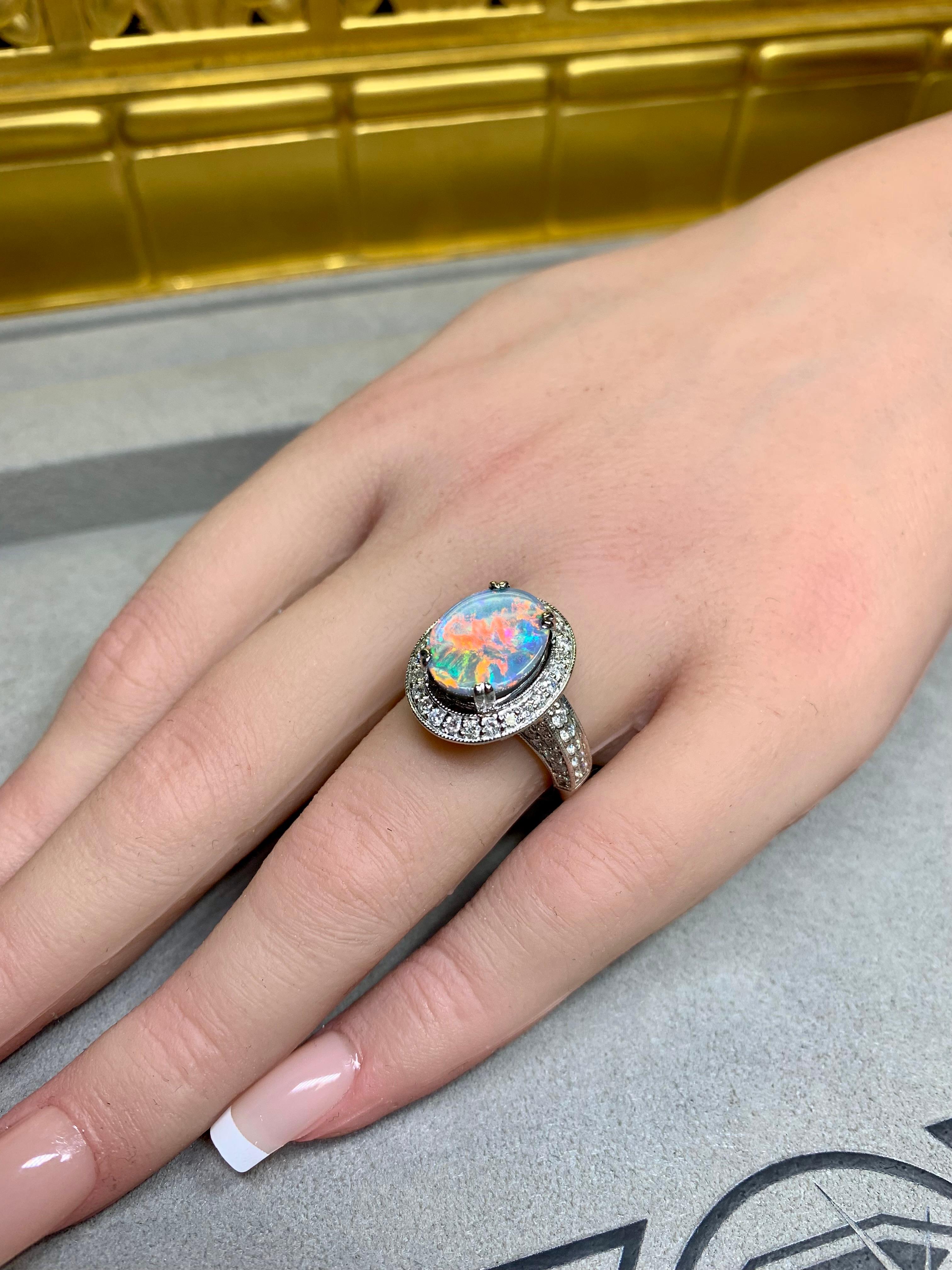 Estate 14K Opale Nero Diamante Pavé Halo Diamante Anello Cocktail 4.86ctw Sz 7.25 in vendita 3