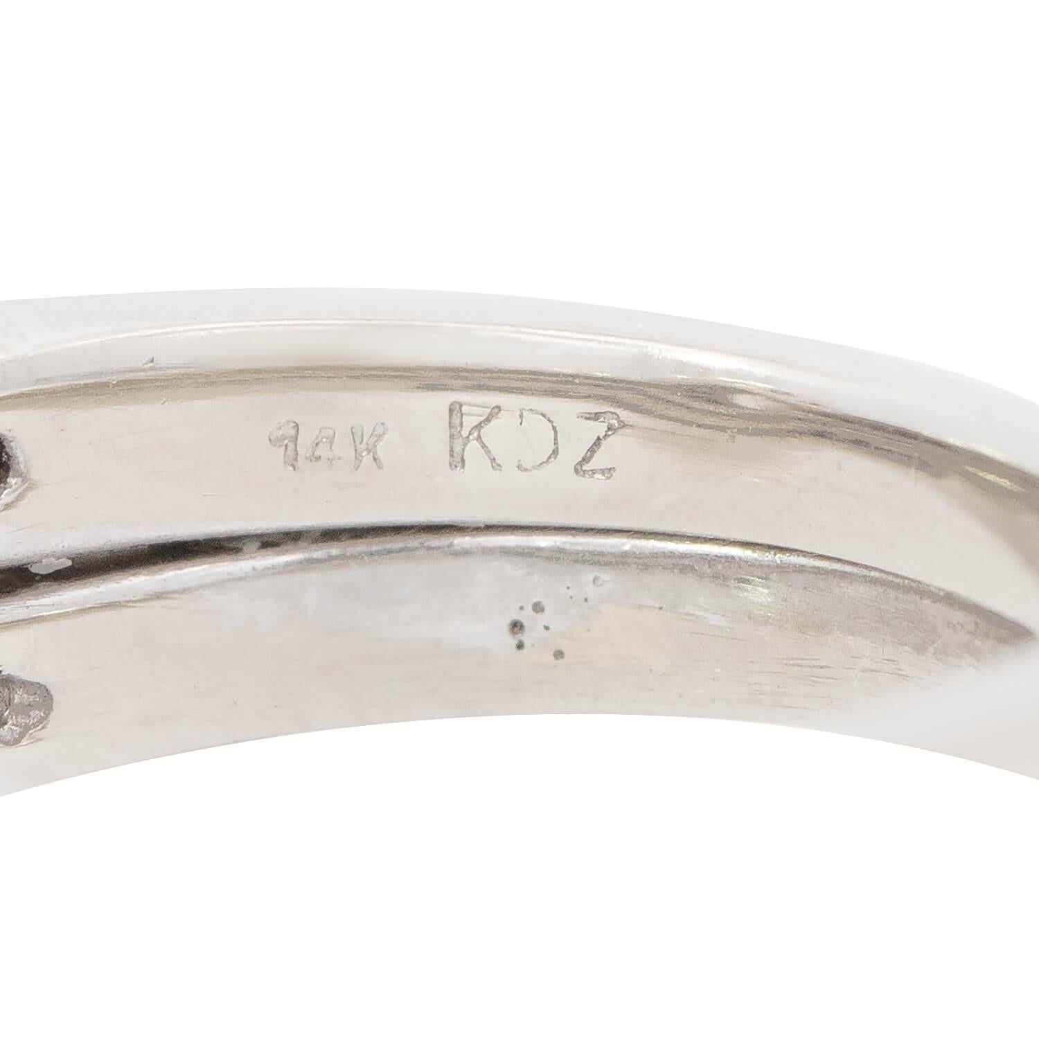 Anello di fidanzamento con diamanti 14k Estate in vendita 2