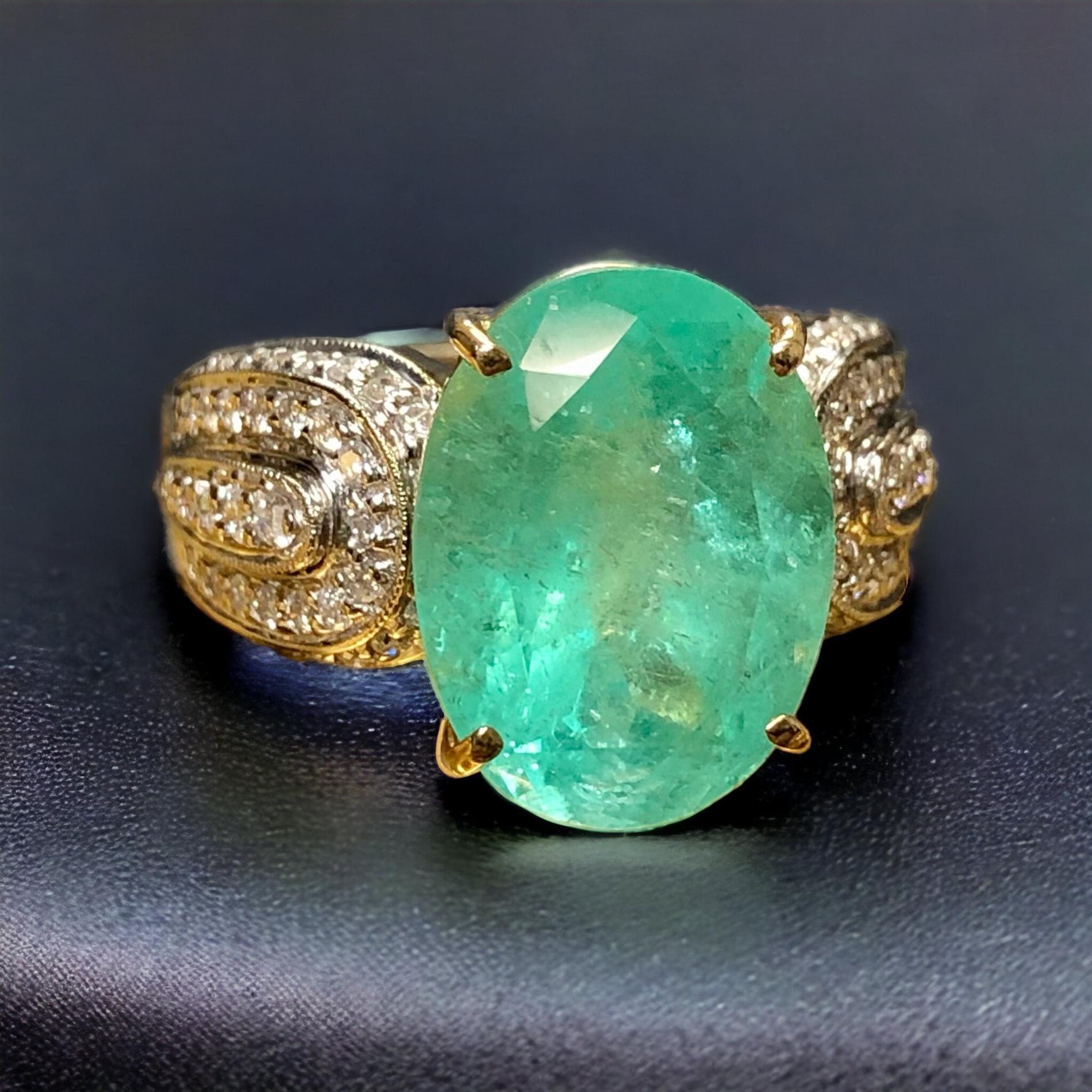 Estate 14K LARGE Oval Emerald Diamond Cocktail Ring Sz 7.25 9.24cttw For Sale 2