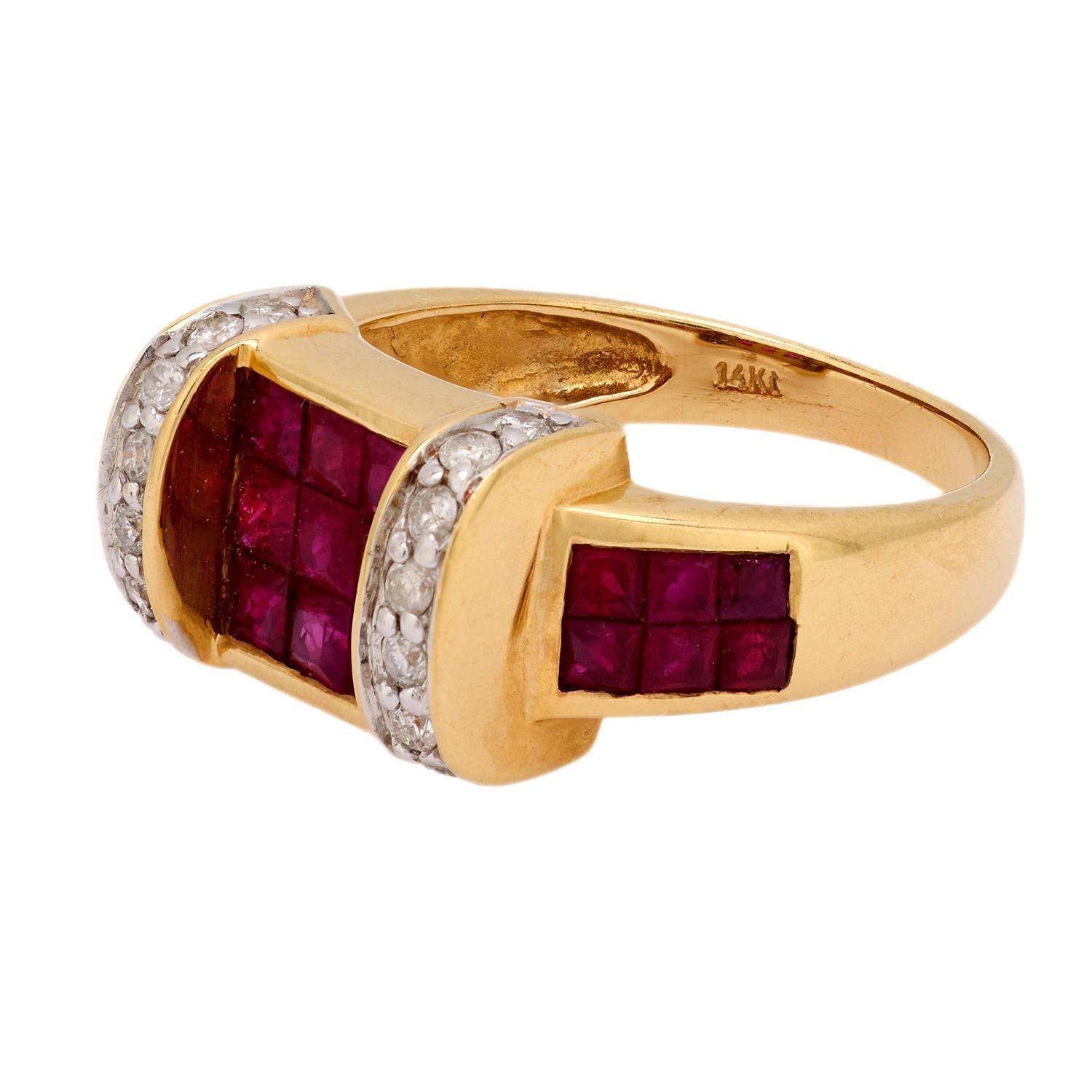 Moderno Anello con rubino e diamante 14k in vendita