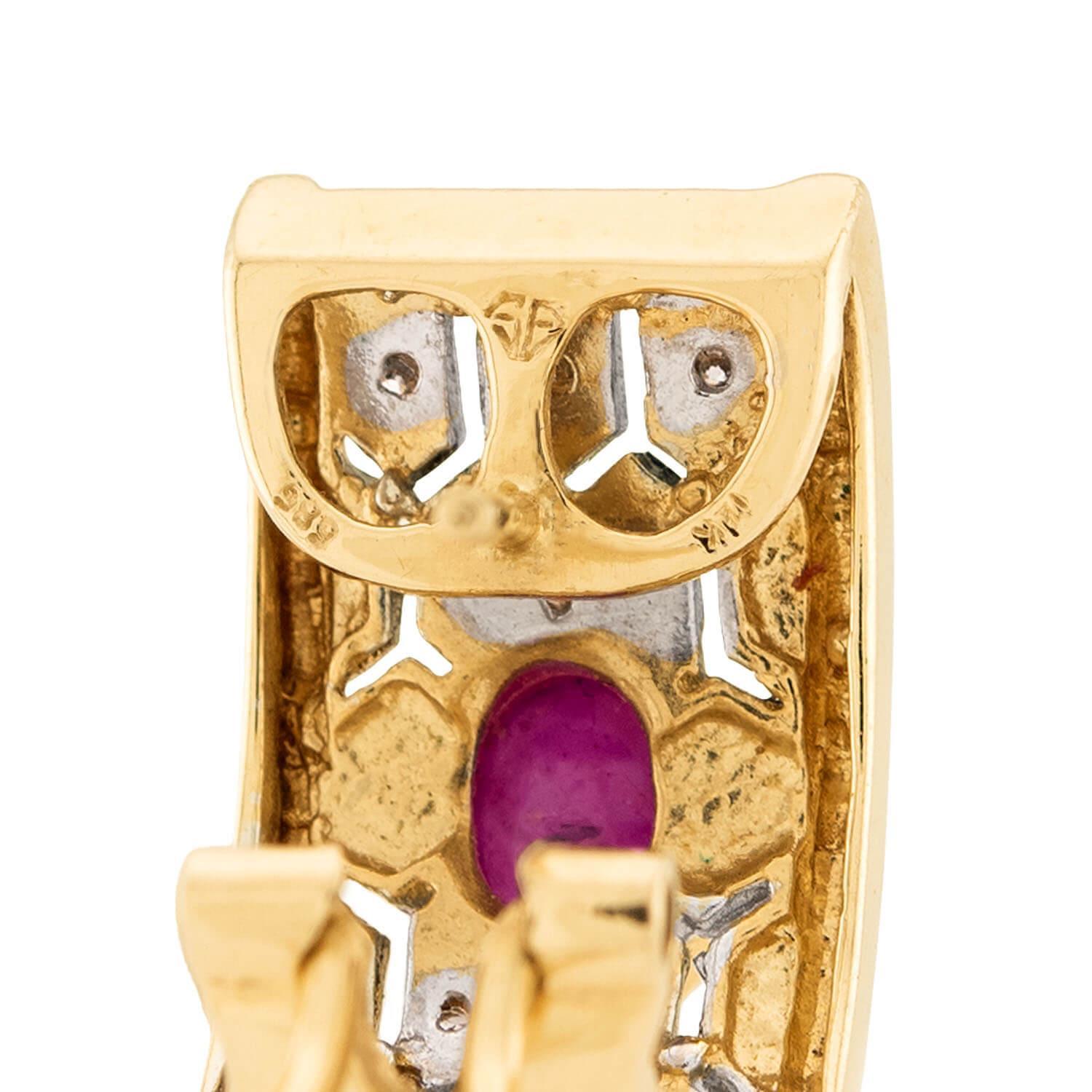 Cabochon Orecchini con rubini e diamanti 14k Estate in vendita