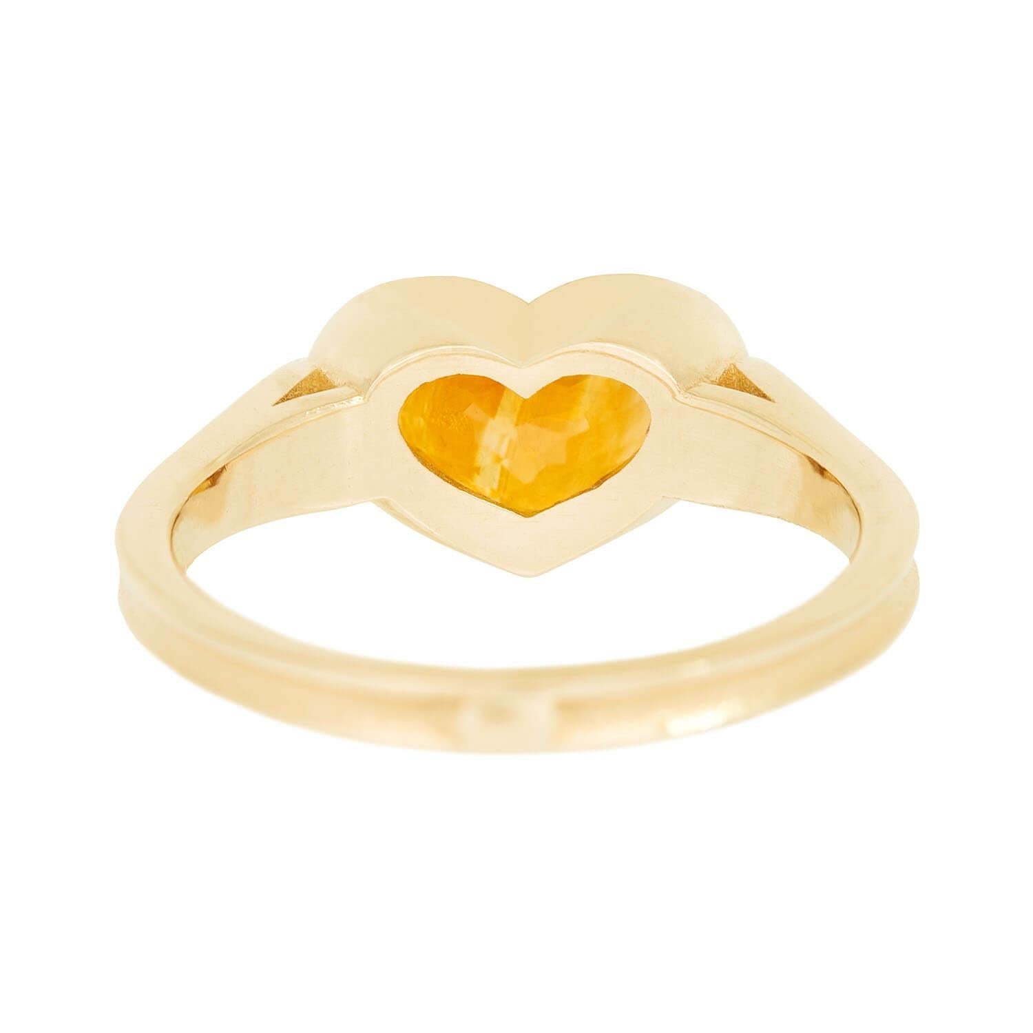 Estate 14k Sapphire Heart Ring In condizioni buone in vendita a Narberth, PA