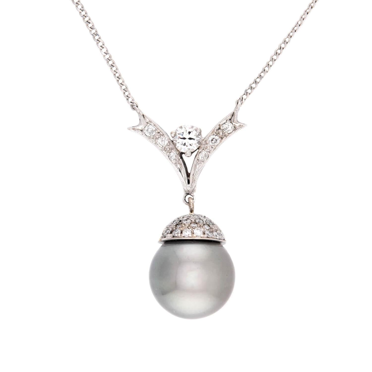 Estate 14k Tahitian Pearl 
Diamond Pendant Necklace im Angebot