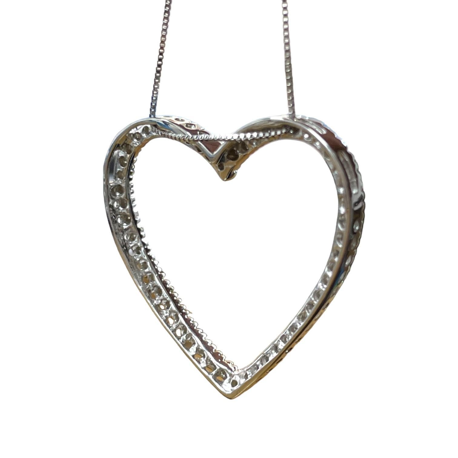 Modern Estate 14K White Gold Diamond Heart Pendant Necklace For Sale