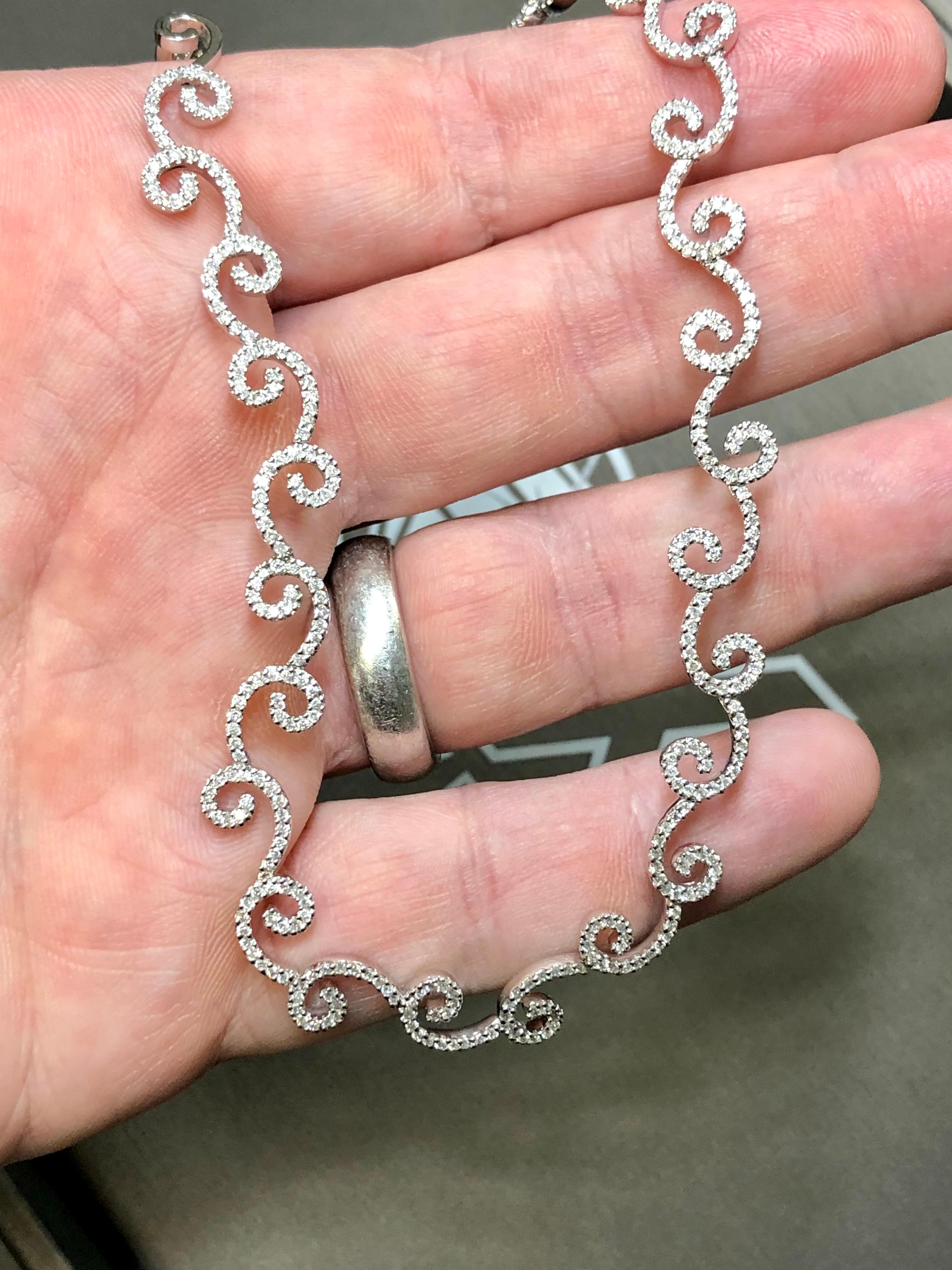Estate 14K White Gold Diamond Paisley Swirl Necklace 4.42cttw 17” In Good Condition For Sale In Winter Springs, FL