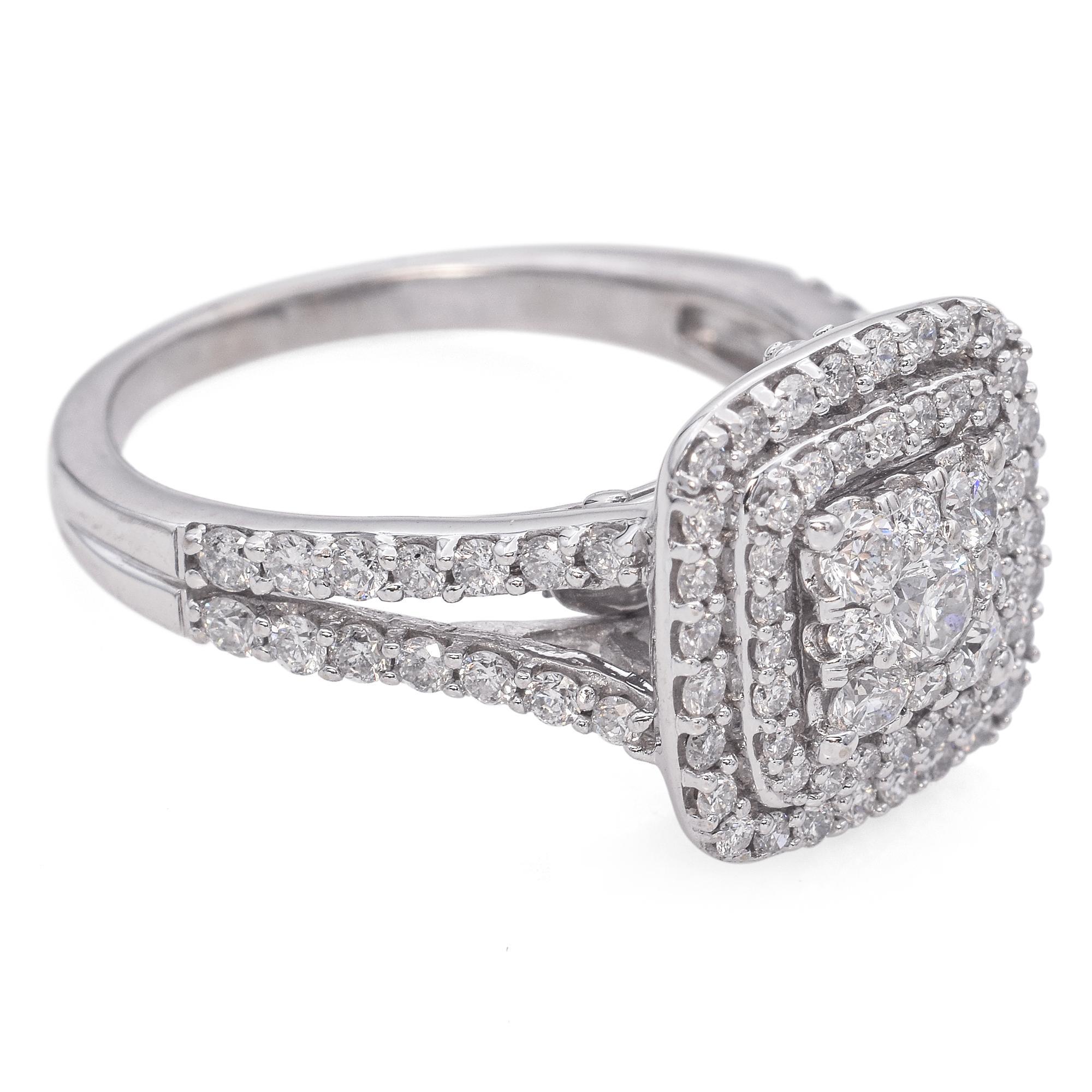 Anello Estate in oro bianco 14k con doppio diamante a raggiera in vendita 1