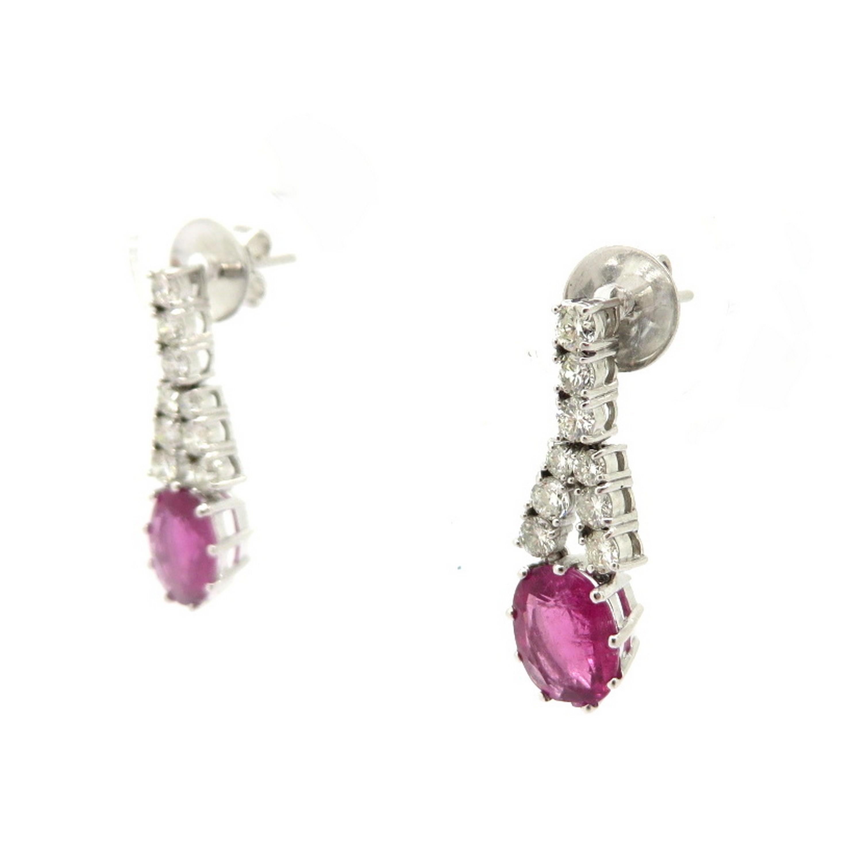 Estate 14 Karat White Gold Pink Tourmaline and Round Diamond Dangle Earrings In Excellent Condition In Scottsdale, AZ