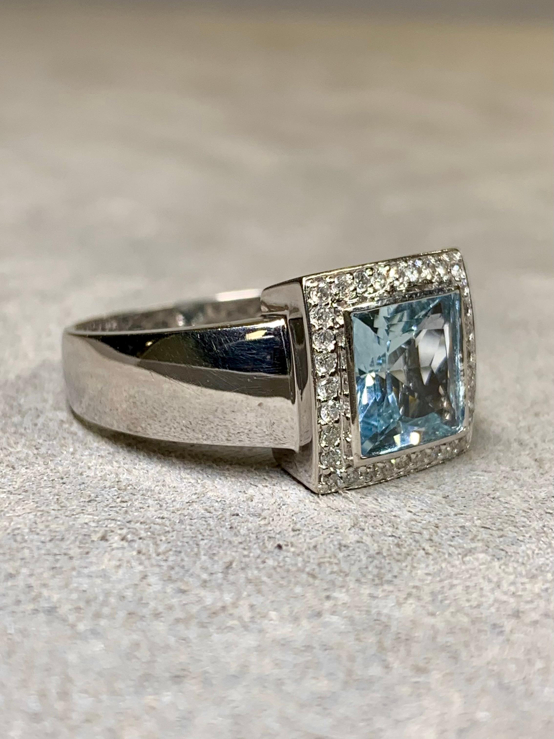 Contemporary Estate 14K White Gold Square Aquamarine Diamond Cocktail Ring For Sale