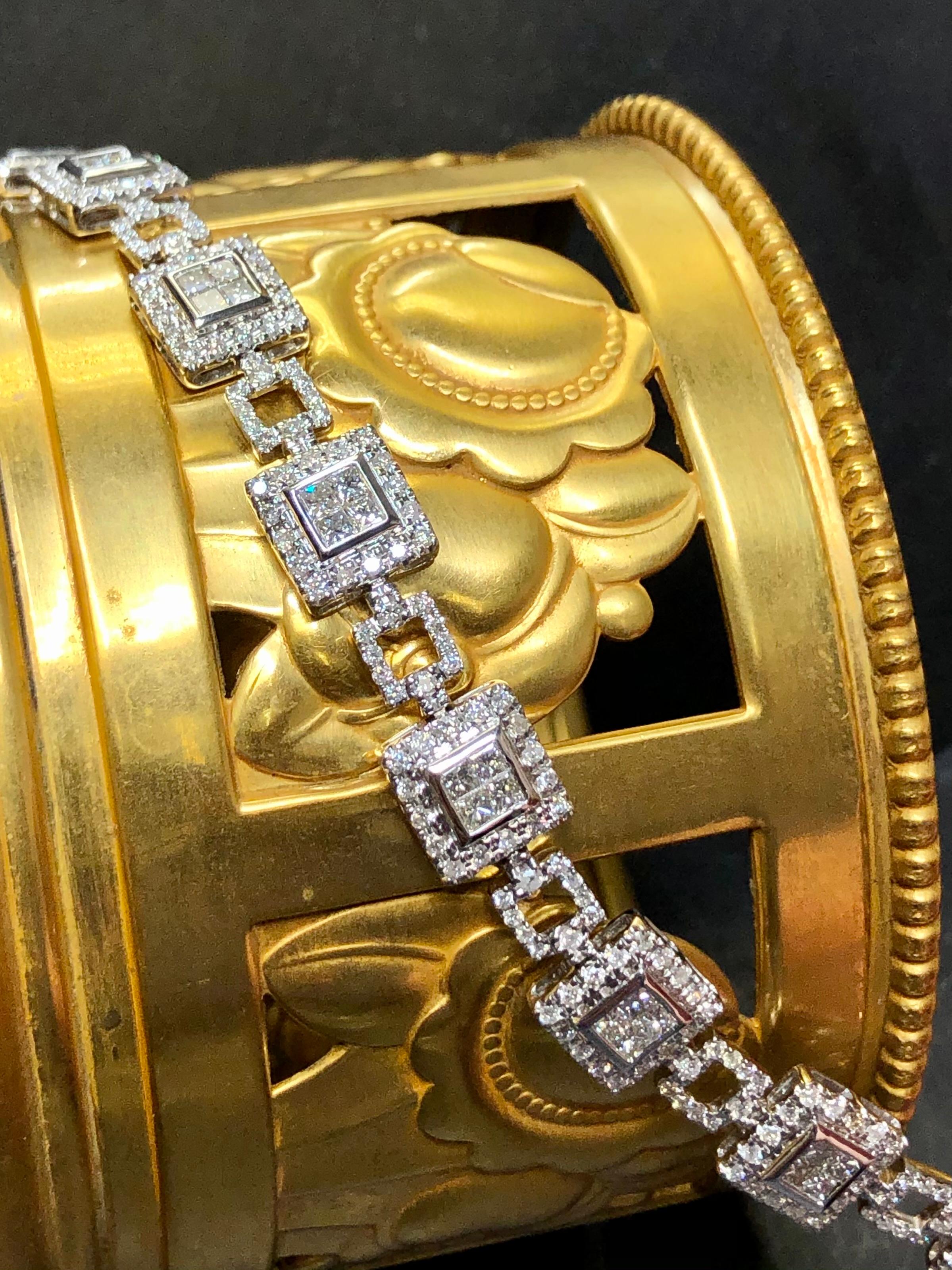 Contemporary Estate 14K White Gold Square Princess Round Diamond Line Bracelet 5.10cttw 6.90” For Sale