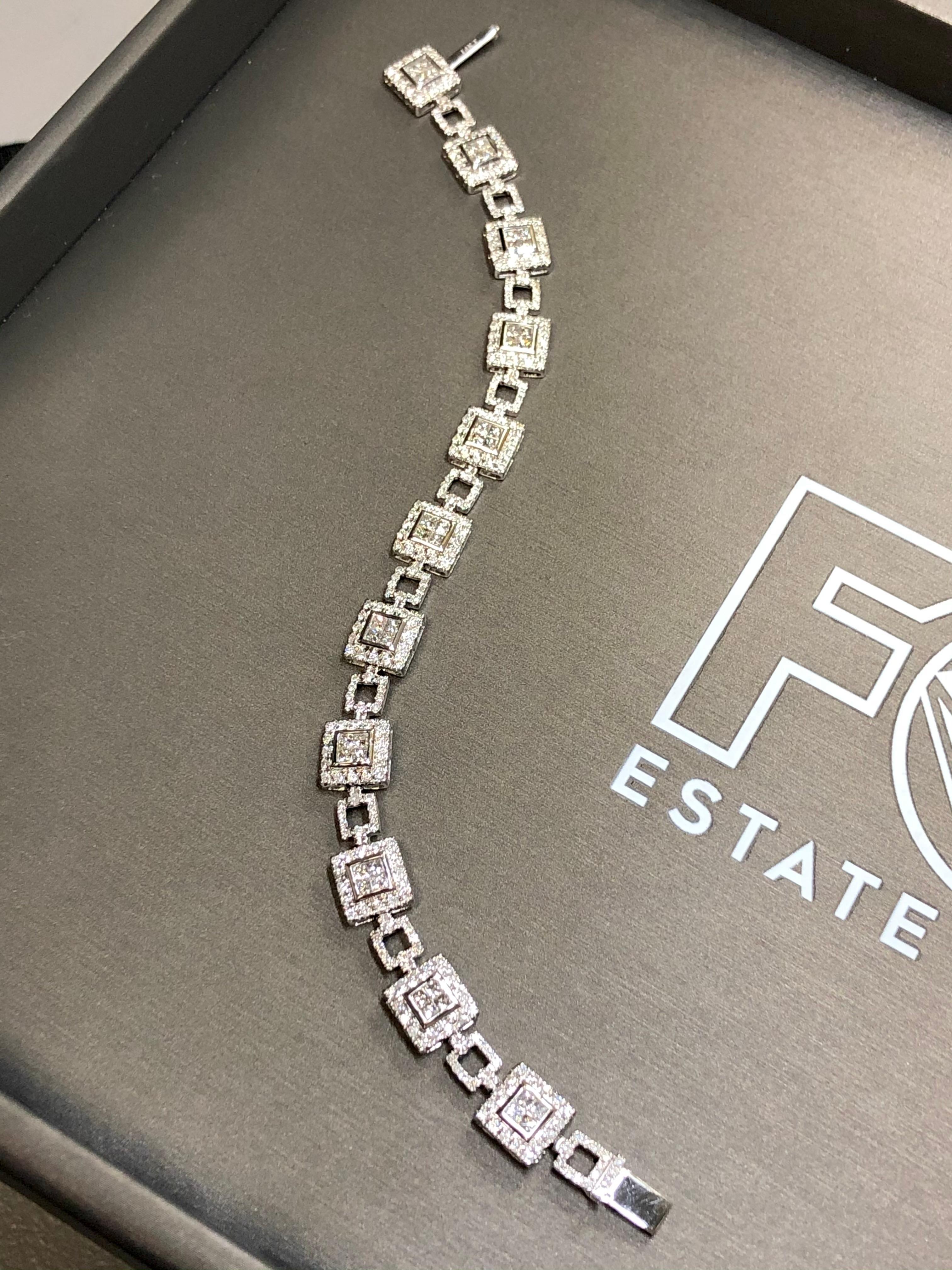 Estate 14K White Gold Square Princess Round Diamond Line Bracelet 5.10cttw 6.90” In Excellent Condition For Sale In Winter Springs, FL