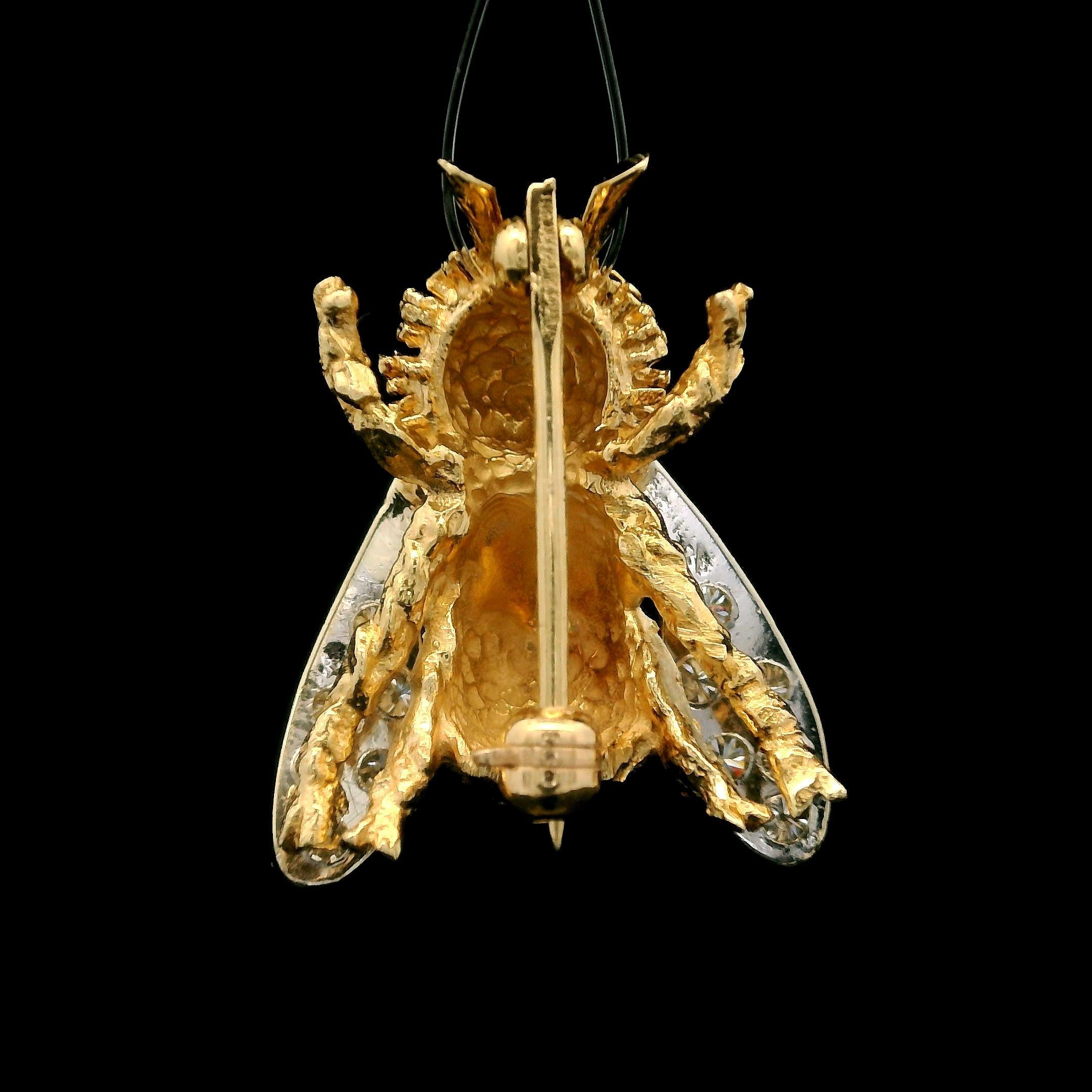 Spilla Estate in oro giallo 14k con diamante dettagliato da 0,20 ct. In condizioni ottime in vendita a Montclair, NJ