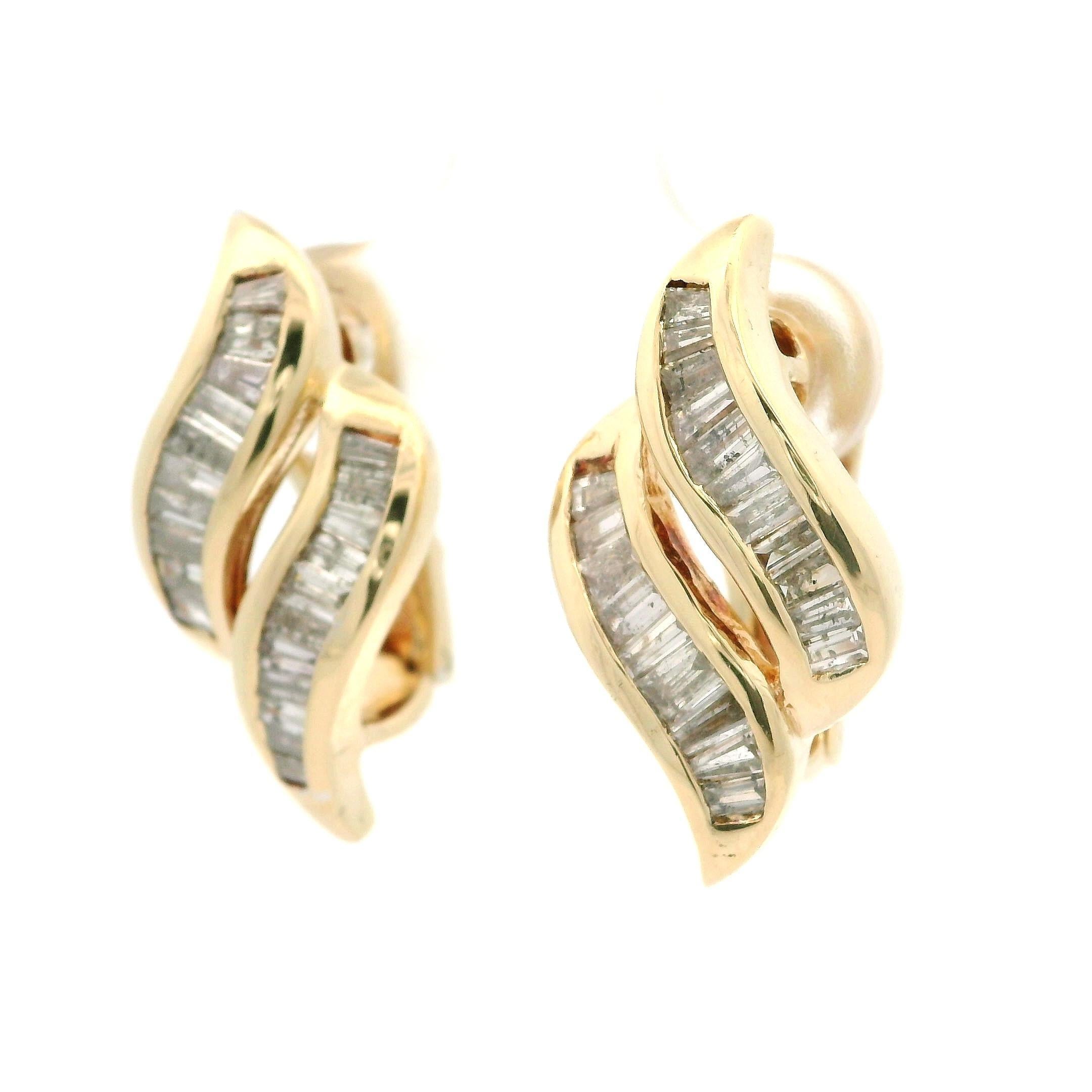 Orecchini Estate in oro giallo 14k con diamante a canale baguette da 1,0 ct. in vendita 5