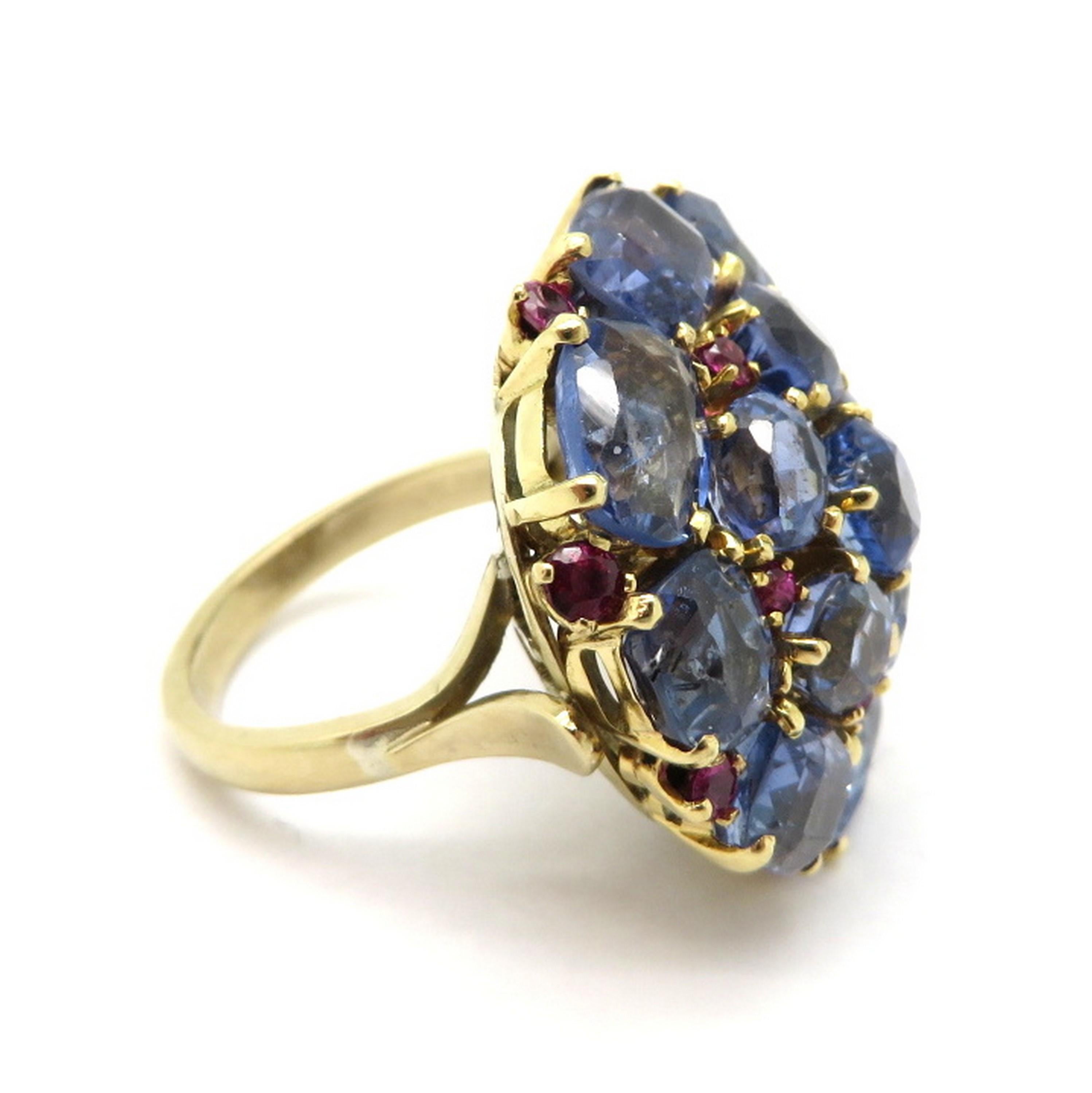 Antique Cushion Cut Estate 14 Karat Gold 20.00 Carat GIA Certified Sapphire and Ruby Cluster Ring For Sale