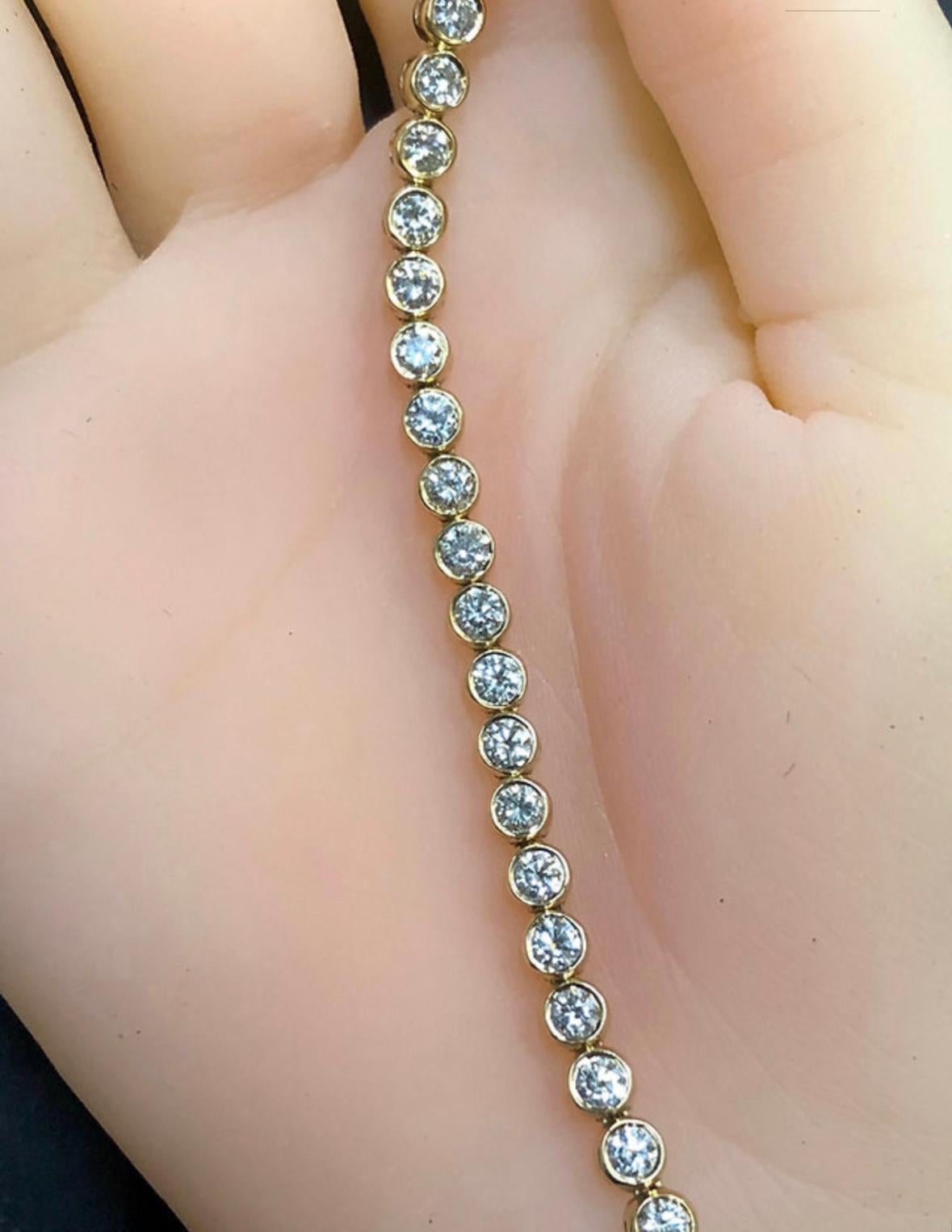 Women's or Men's Estate 14k Yellow Gold Bezel Set Diamond Line Bracelet 5.85cttw 7” For Sale