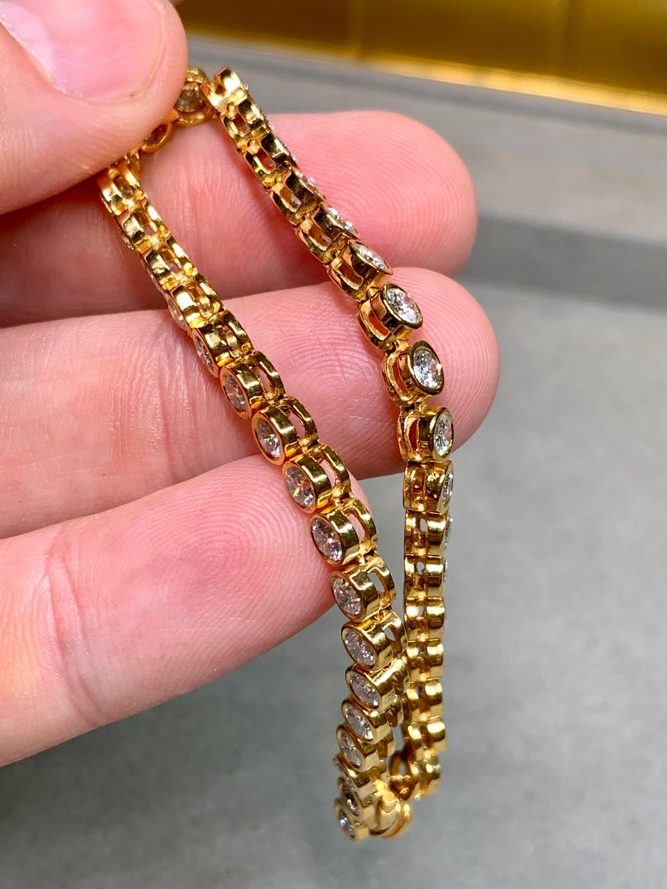 Femenino o masculino Pulsera Estate de oro amarillo de 14 quilates con diamantes redondos engastados en bisel línea de tenis 5,70 ctw 7