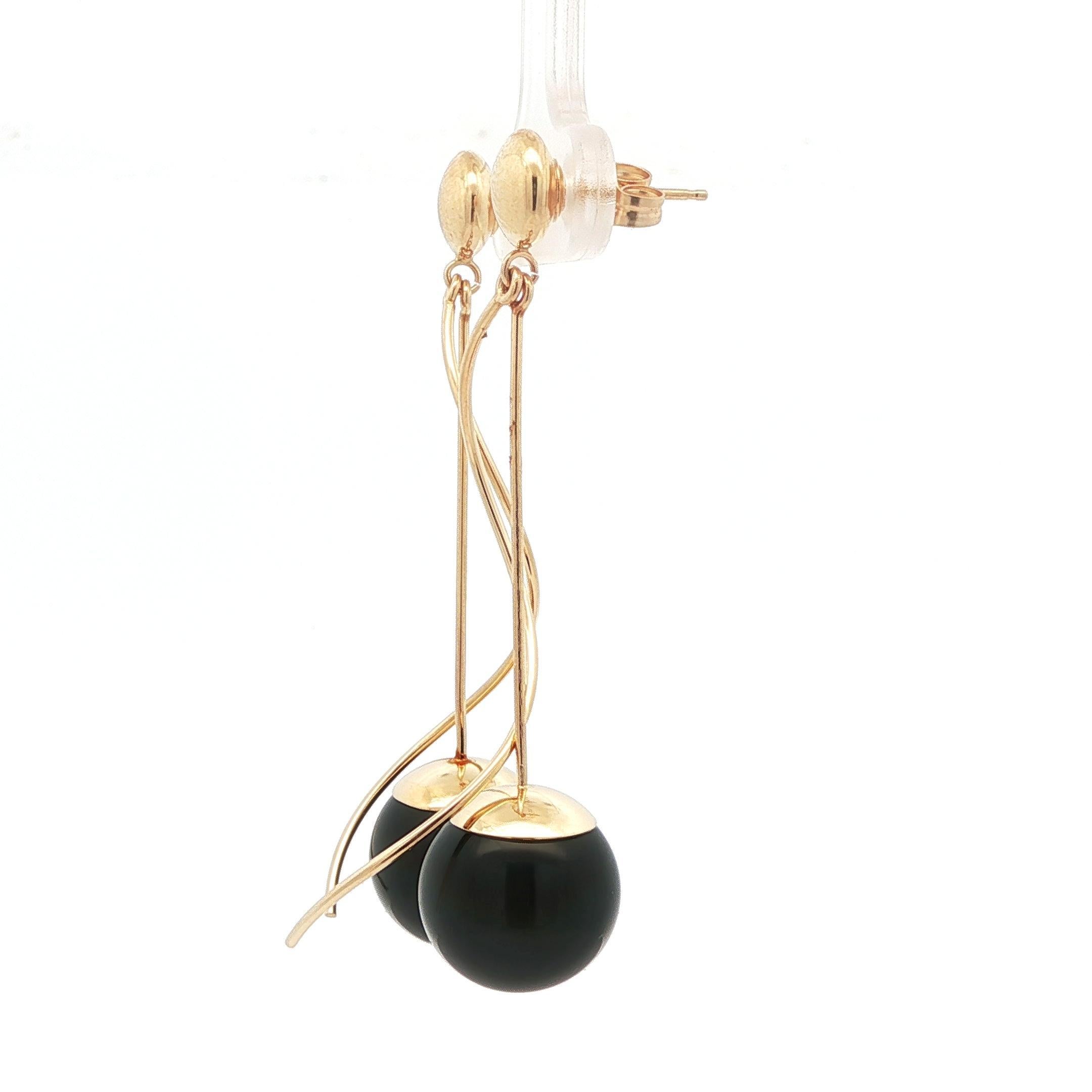 Donna Orecchini a goccia in oro giallo 14k con perline di onice nero e accenti a spirale in vendita