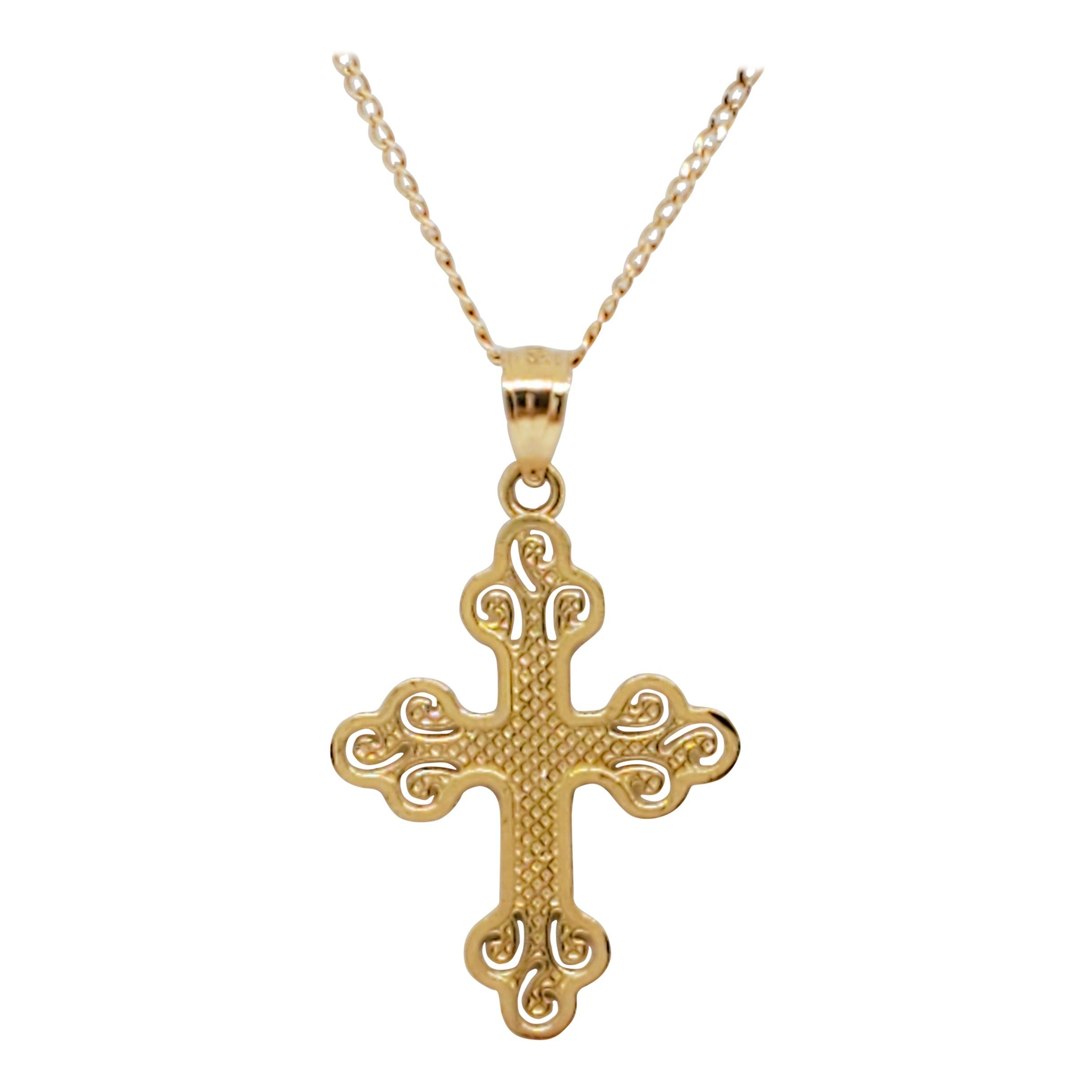 Estate Yellow Gold Cross Pendant Necklace For Sale at 1stDibs