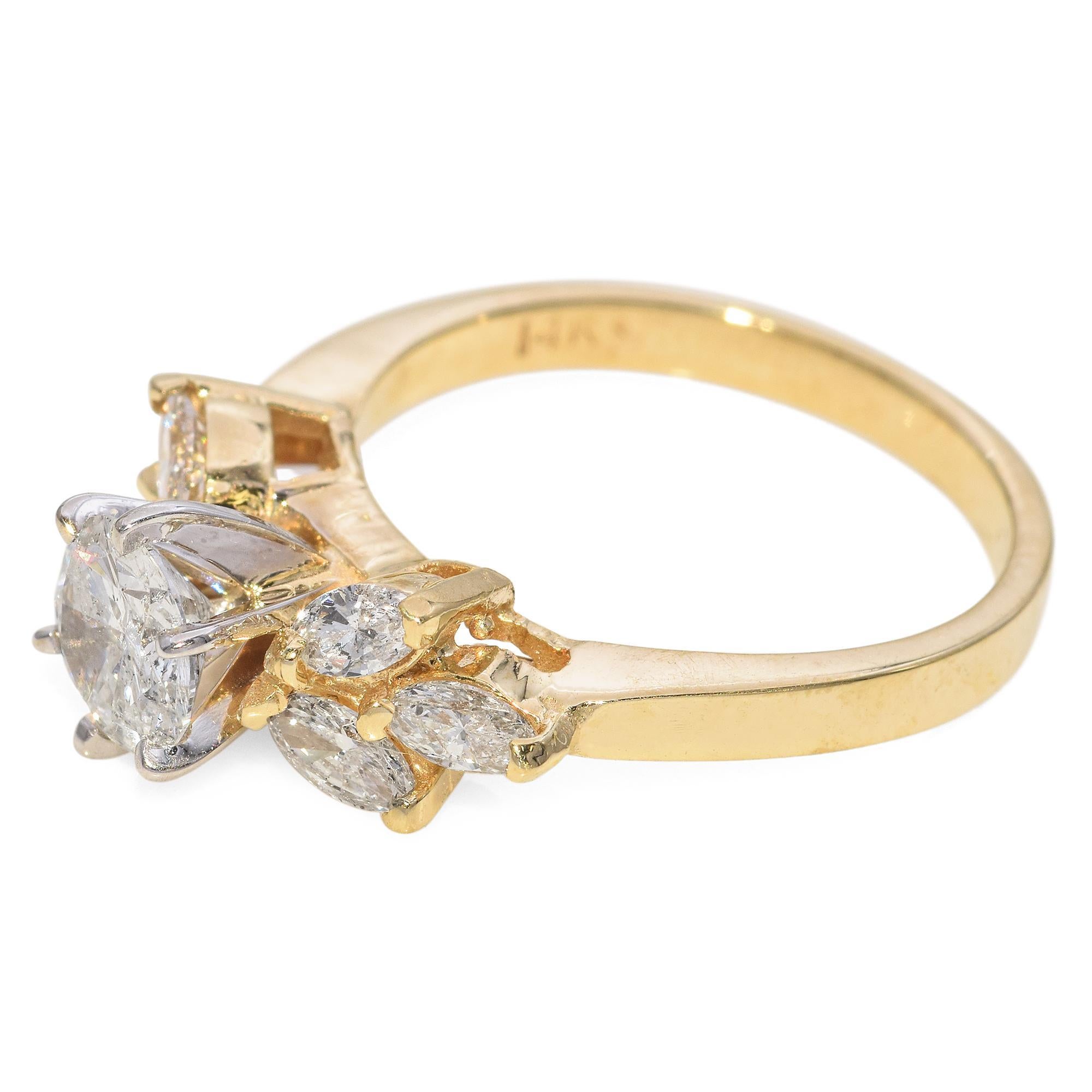 Bague grappe de diamants en or jaune 14 carats Bon état - En vente à New York, NY