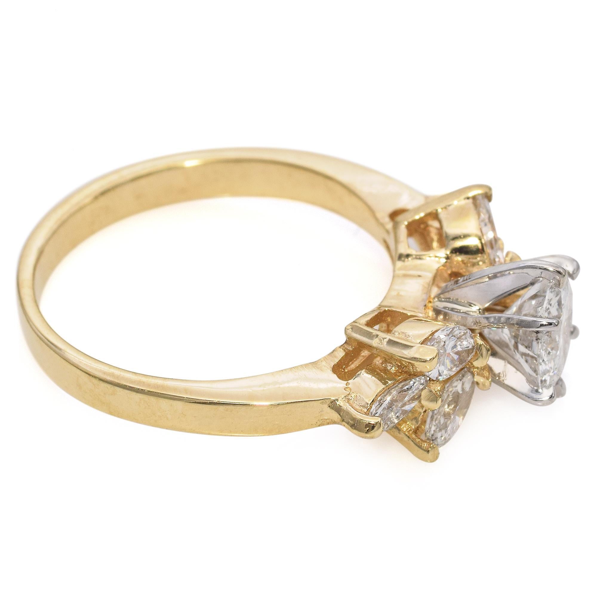 Bague grappe de diamants en or jaune 14 carats en vente 2