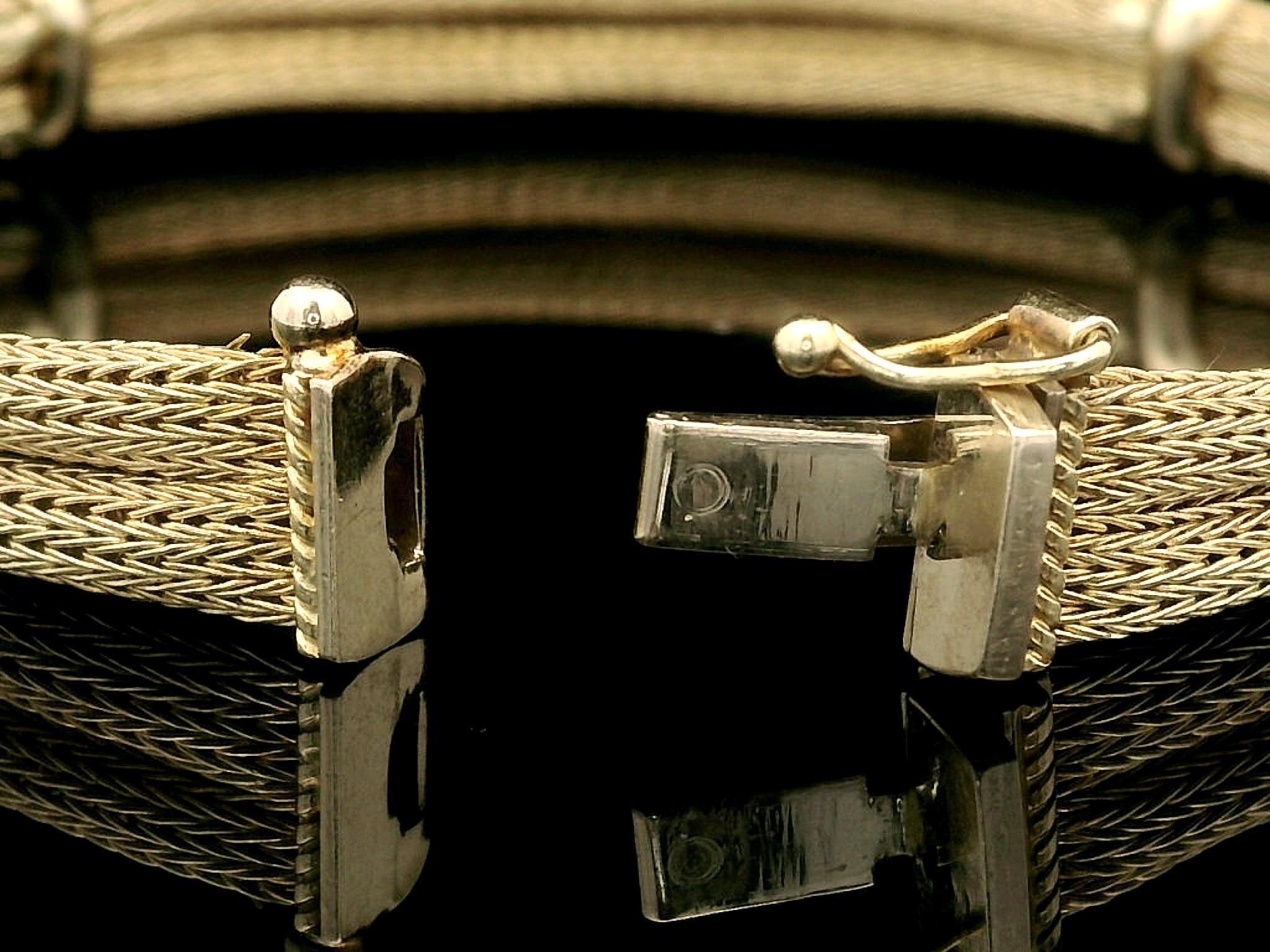 Estate 14k Yellow Gold Dual Wheat Link Tube w/ Polished Stations Bracelet en vente 6