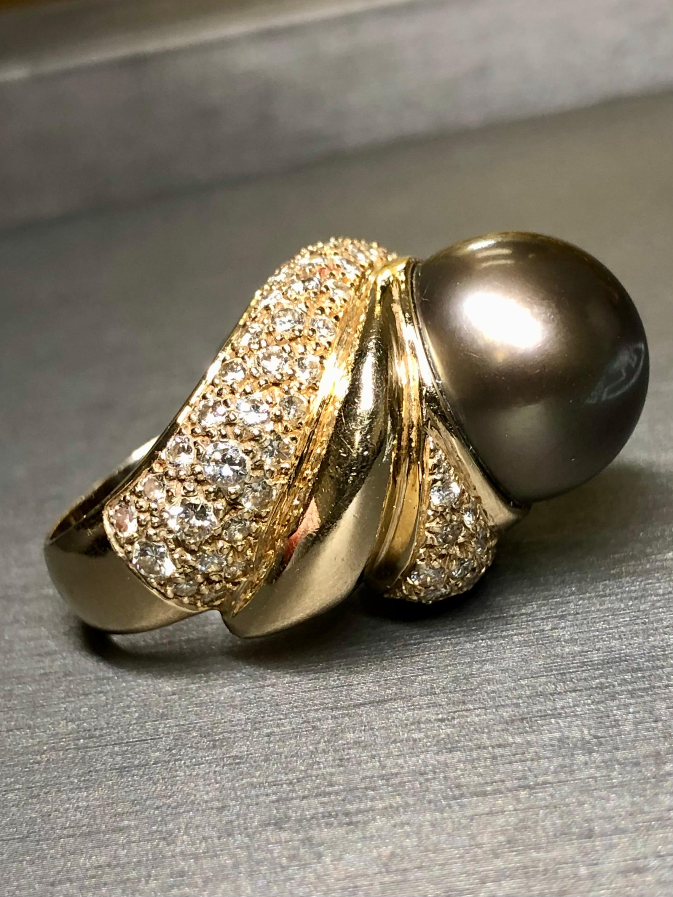 Bague cocktail en or jaune 14 carats avec grande perle de Tahiti et diamants, de 15,4 mm Bon état - En vente à Winter Springs, FL